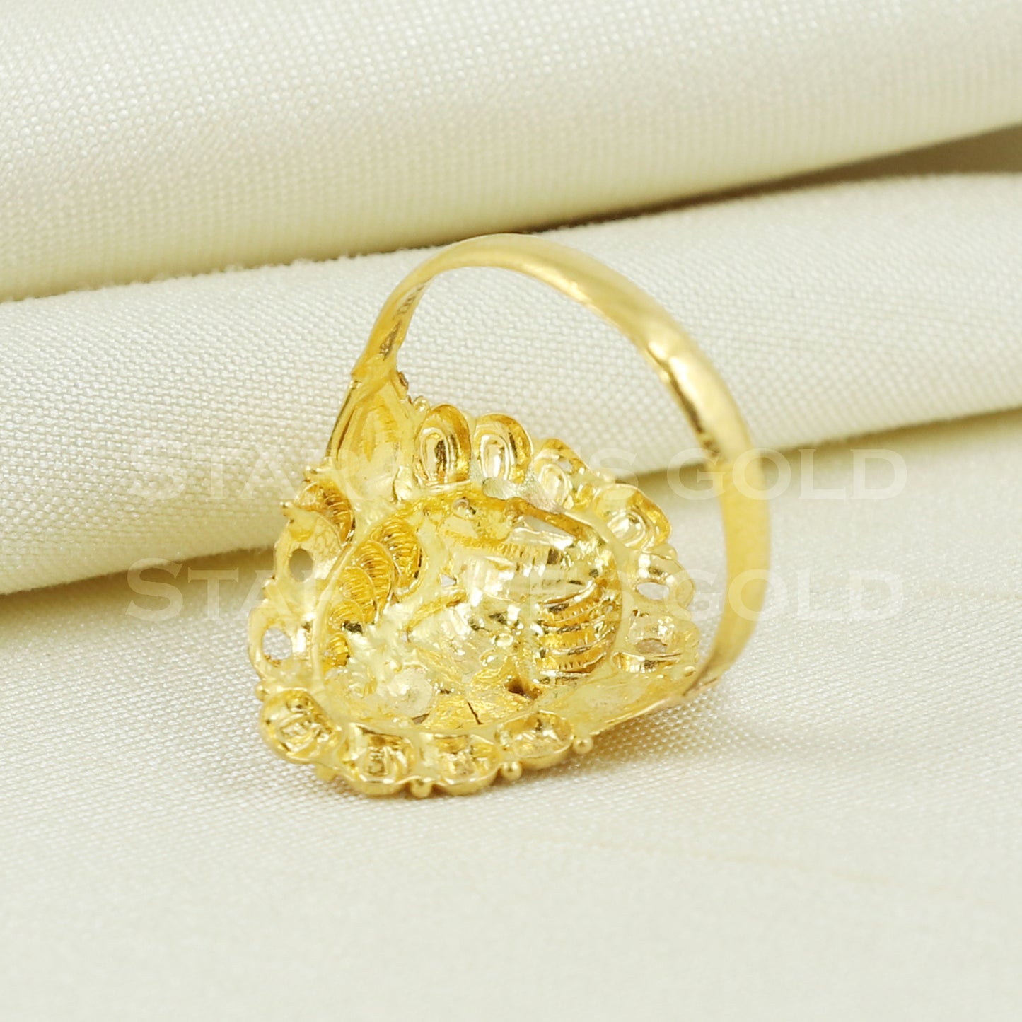 beautiful 22K Yellow Gold Ring Genuine Hallmarked 916 Handcrafted Jewelry B1003