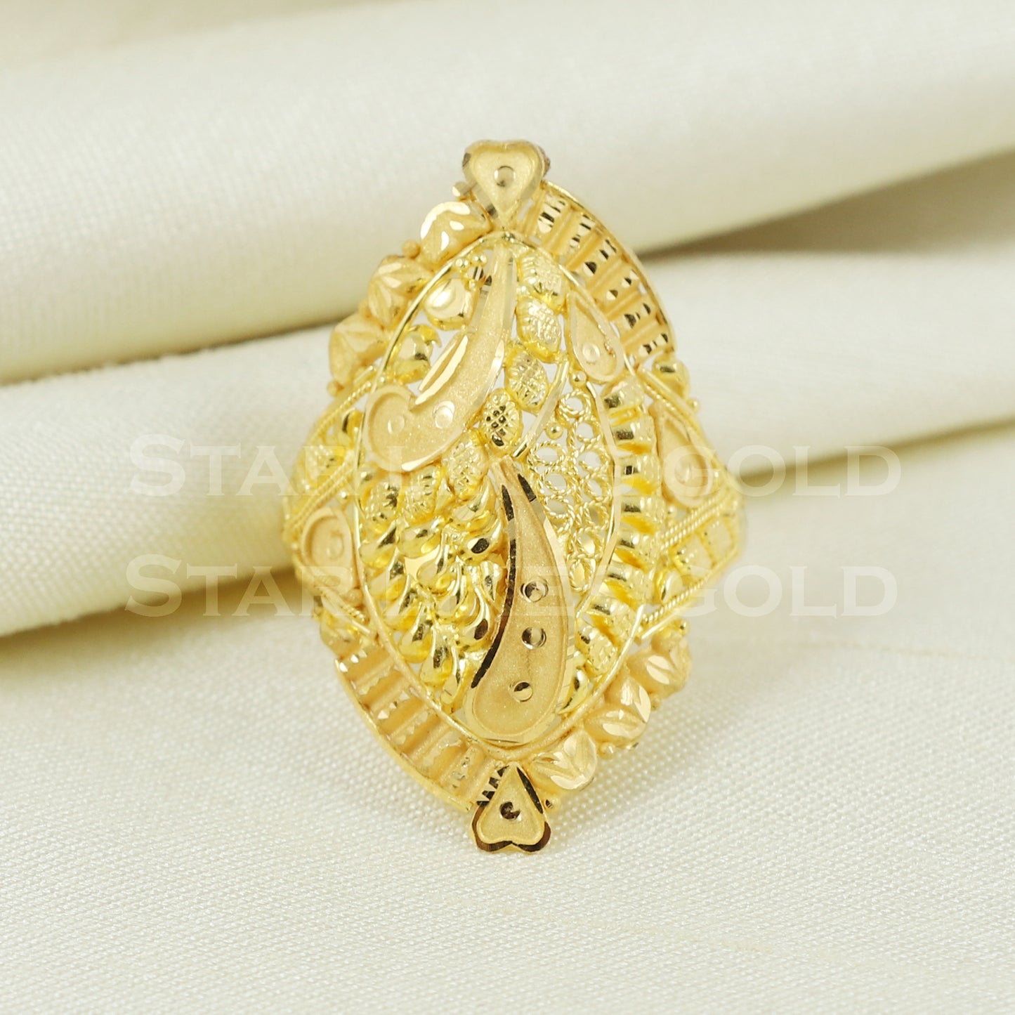 beautiful 22K Yellow Gold Ring Genuine Hallmarked 916 Handcrafted Jewelry B1006