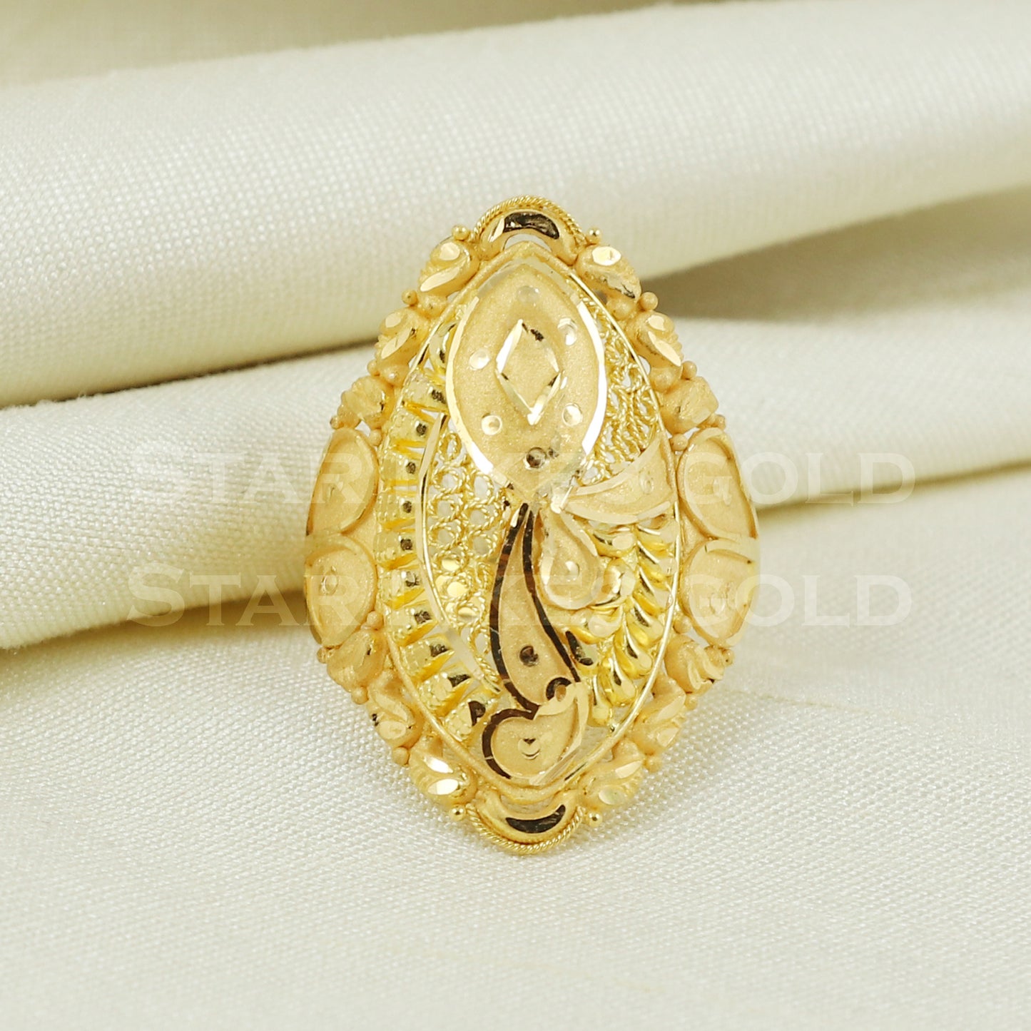 beautiful 22K Yellow Gold Ring Genuine Hallmarked 916 Handcrafted Jewelry B1007