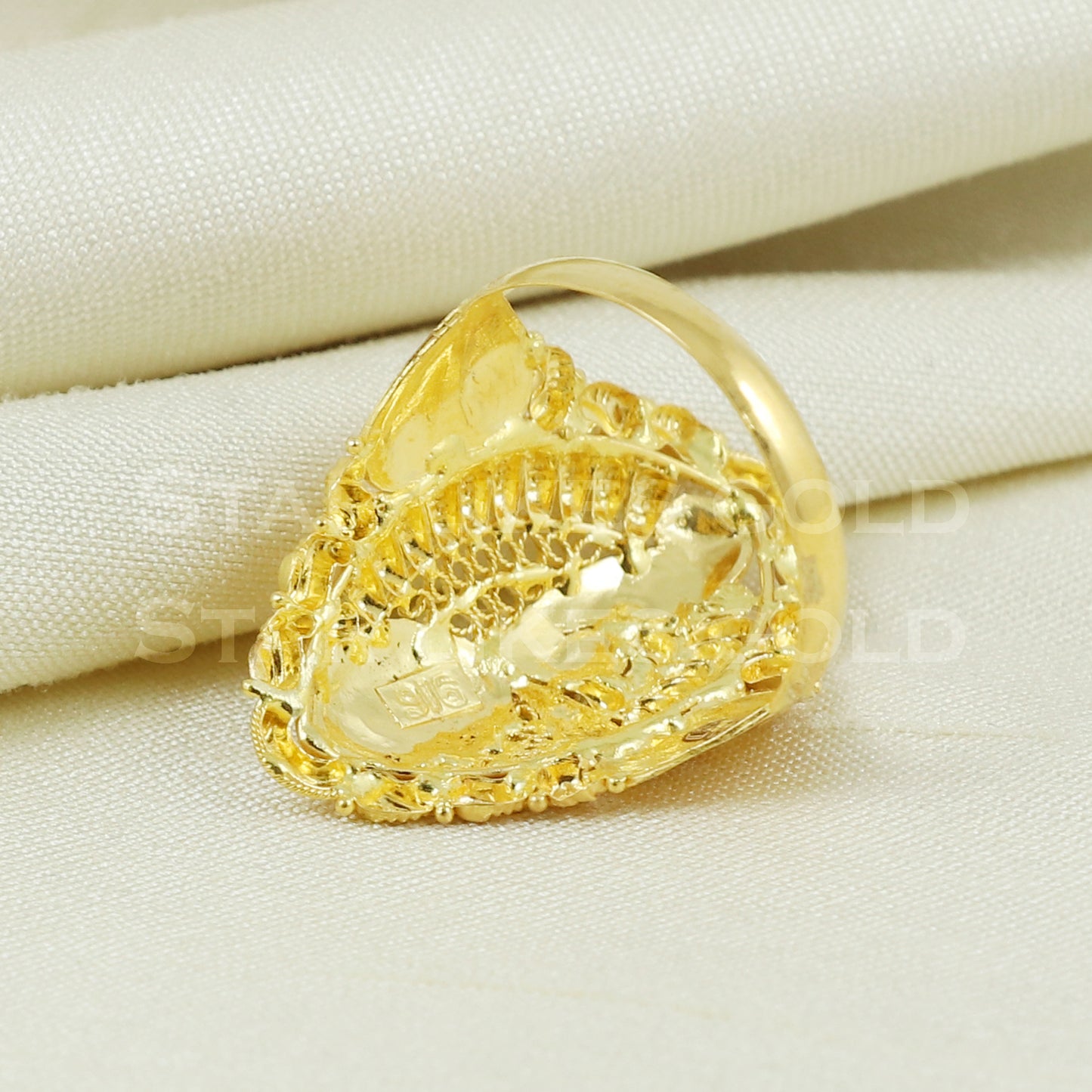 beautiful 22K Yellow Gold Ring Genuine Hallmarked 916 Handcrafted Jewelry B1007