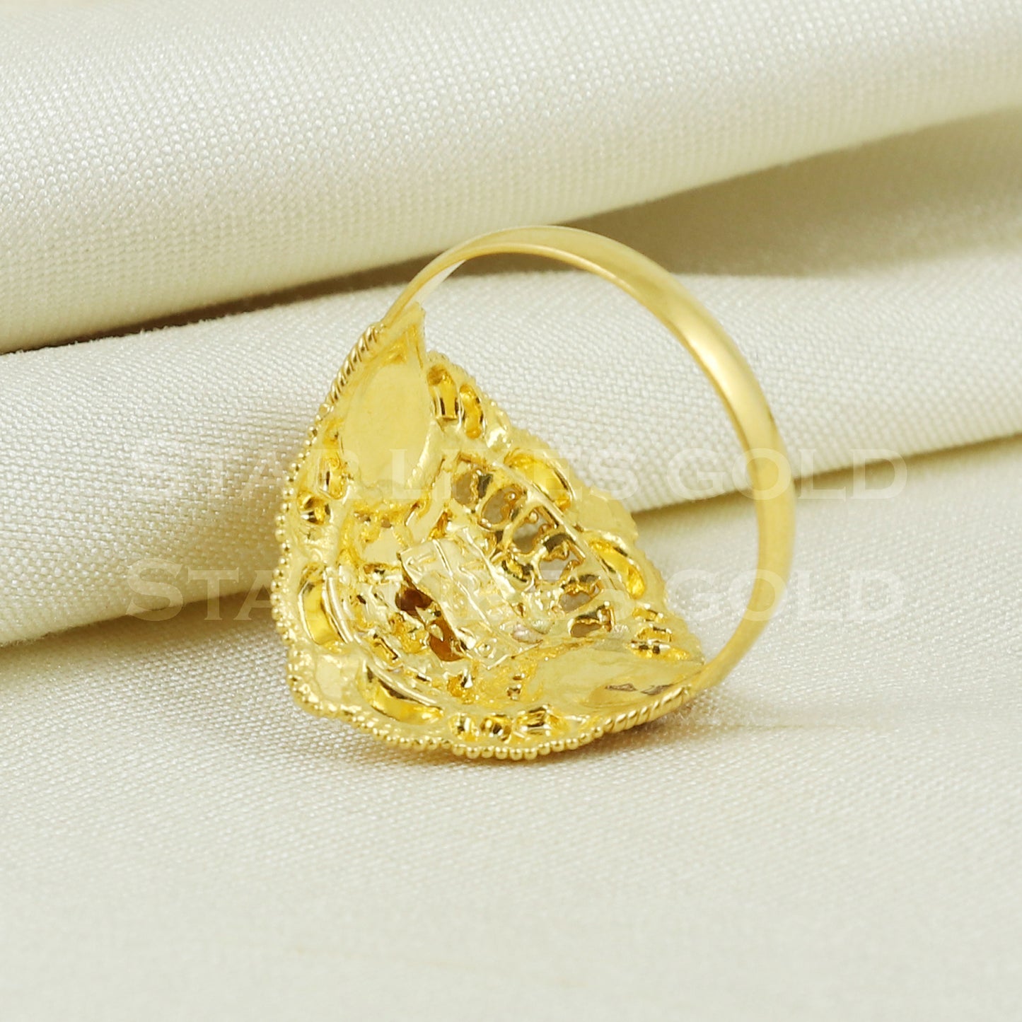 beautiful 22K Yellow Gold Ring Genuine Hallmarked 916 Handcrafted Jewelry B1010