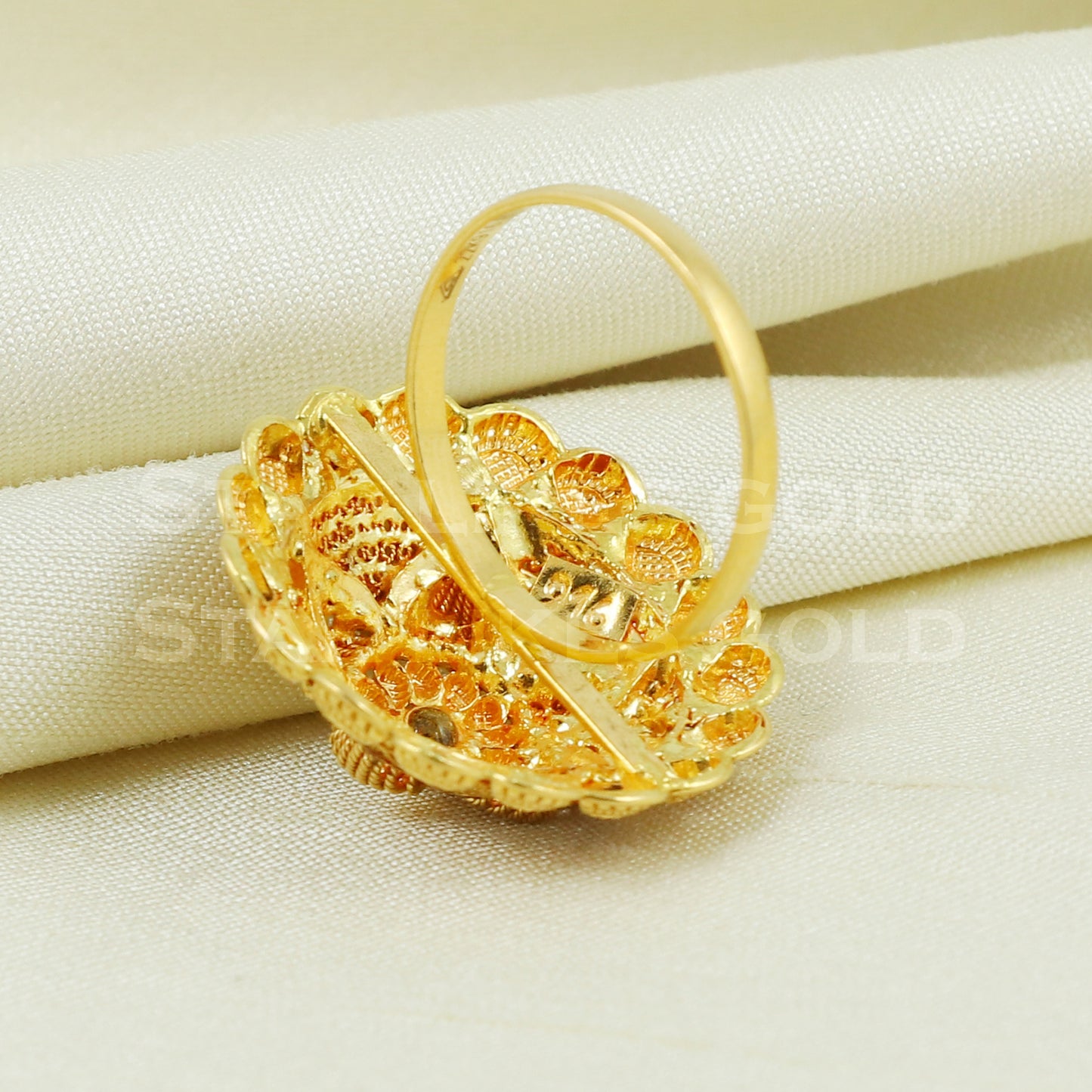 beautiful 22K Yellow Gold Ring Genuine Hallmarked 916 Handcrafted Jewelry B1015