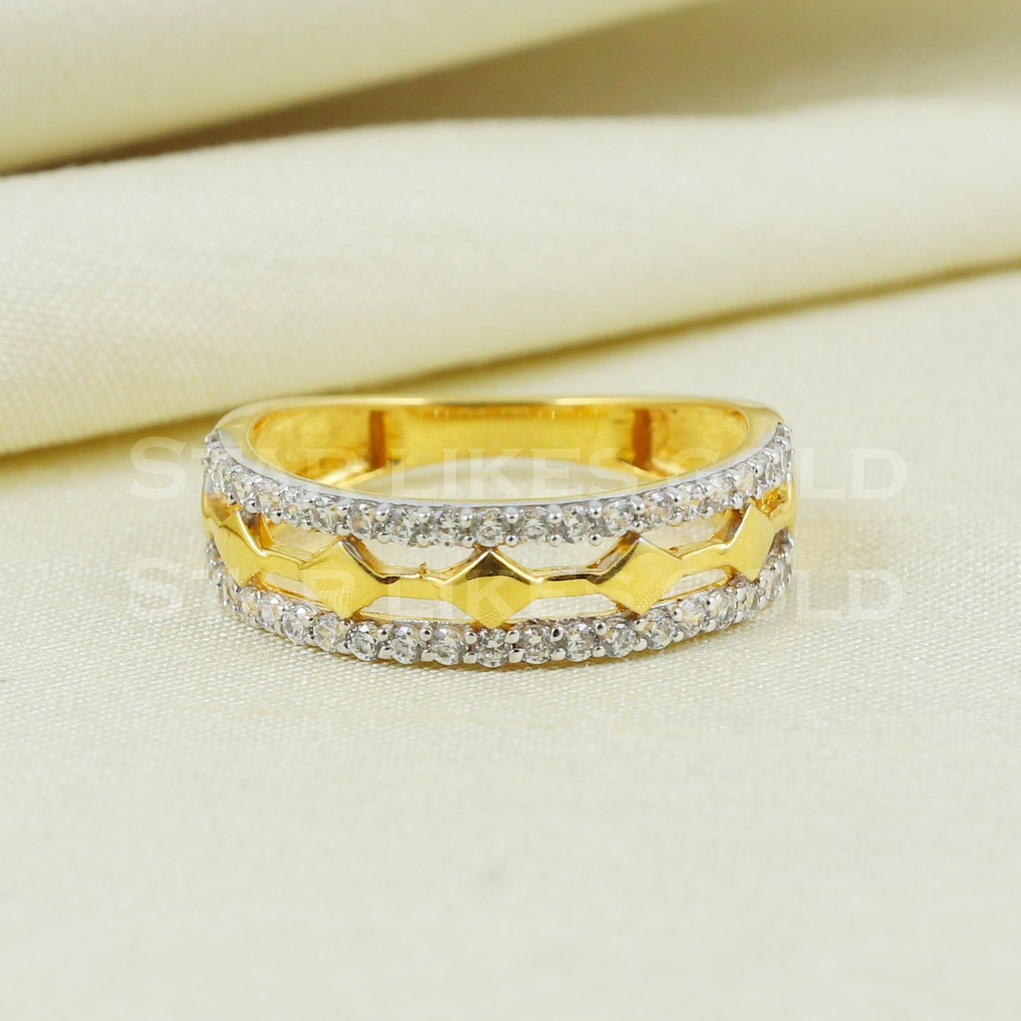 Unique 22K Yellow Gold Ring Genuine Hallmarked 916 Handcrafted Jewelry B1018