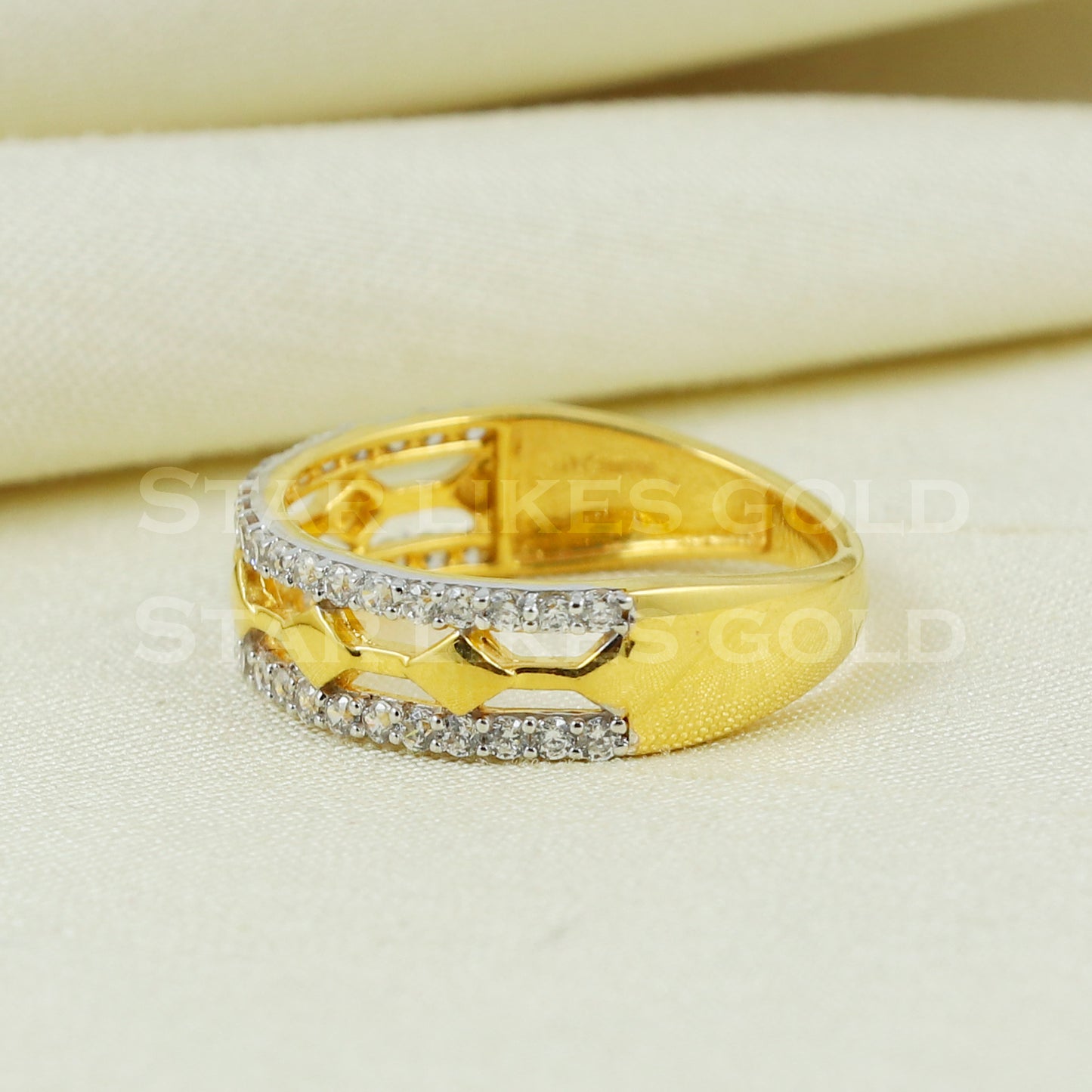 Unique 22K Yellow Gold Ring Genuine Hallmarked 916 Handcrafted Jewelry B1018
