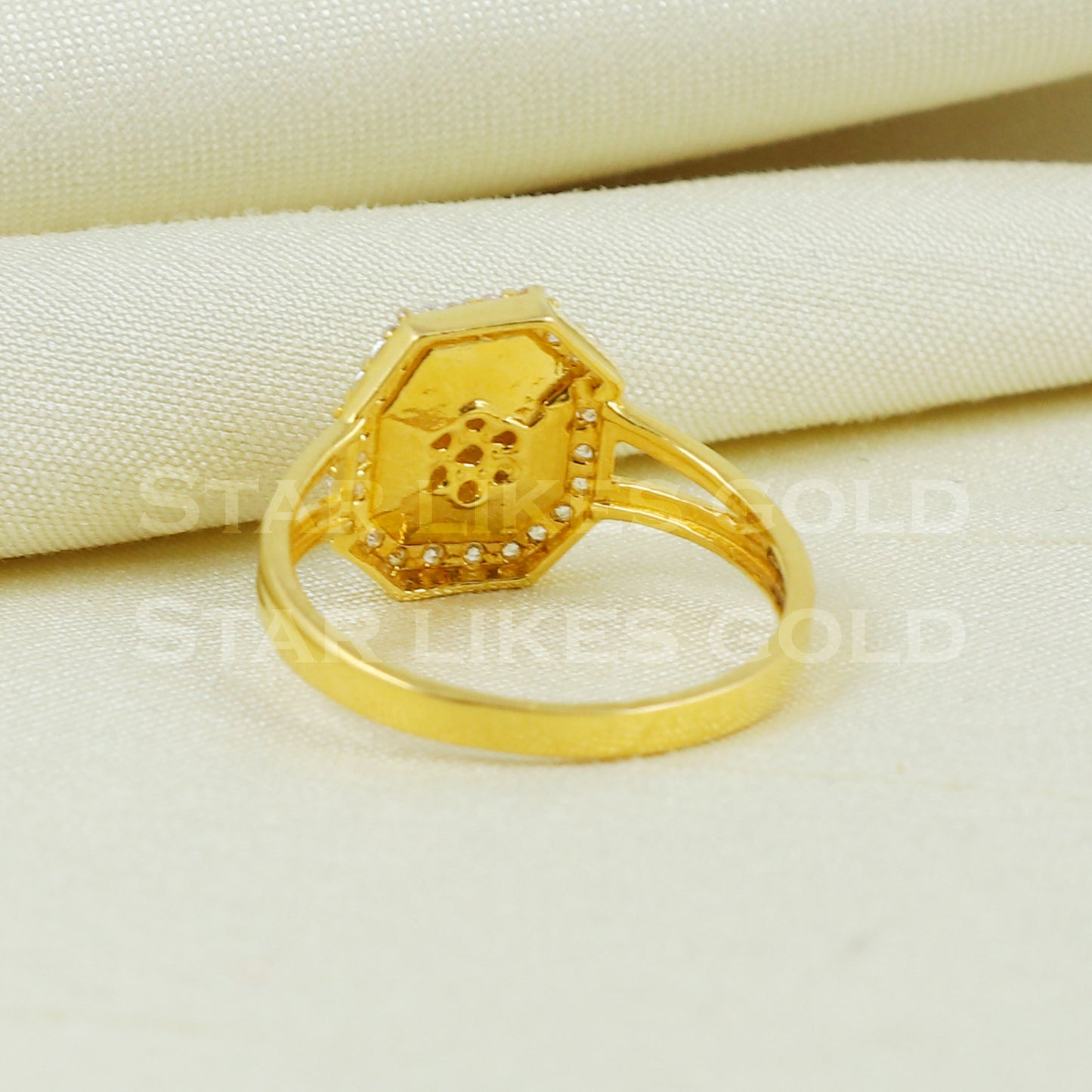 Unique 22K Yellow Gold Ring Genuine Hallmarked 916 Handcrafted Jewelry B1021
