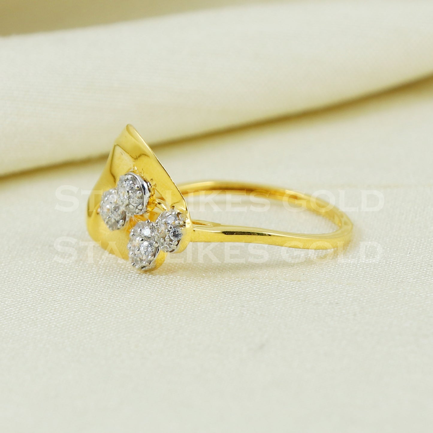 Zircon 22K Yellow Gold Ring Genuine Hallmarked 916 Handcrafted Jewelry B1033