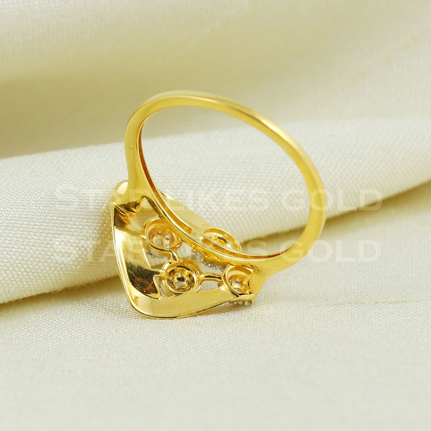 Zircon 22K Yellow Gold Ring Genuine Hallmarked 916 Handcrafted Jewelry B1033