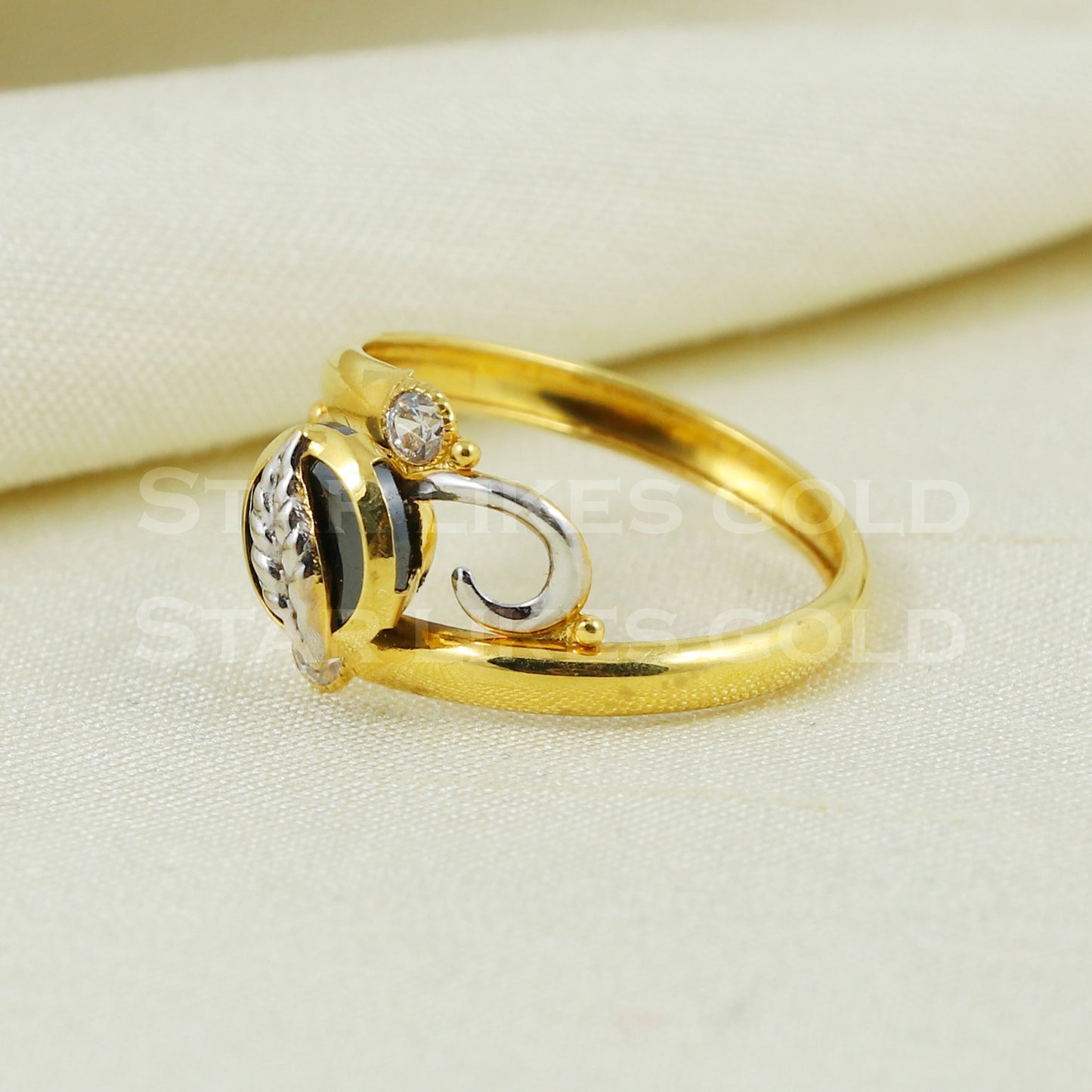 black stone 18k 18KT GOLD RING Handmade fine Jewelry, Perfect Gift for Lover B1048