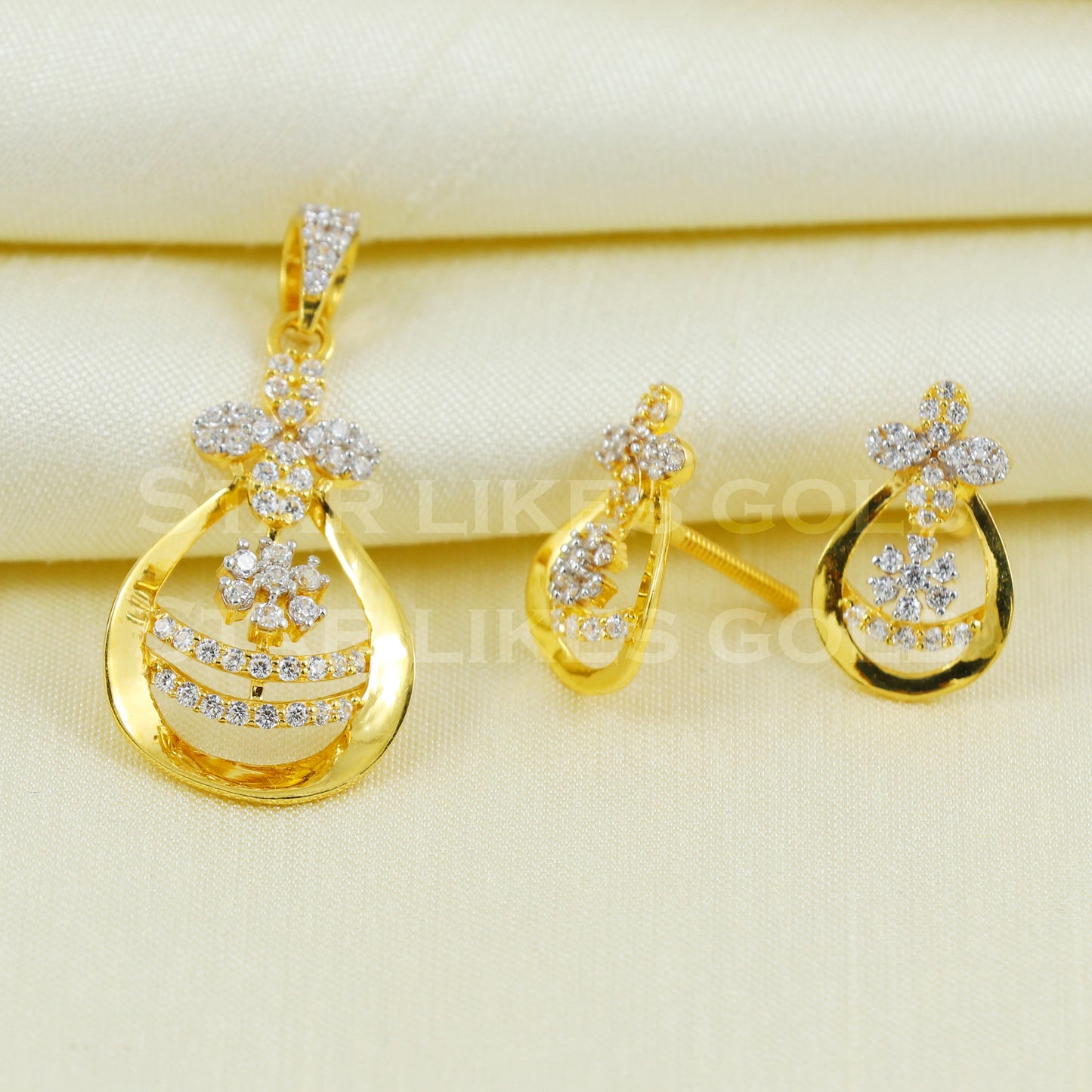 22K 22 karat Yellow Gold Earrings Pendant Set Handmade Jewelry B1057