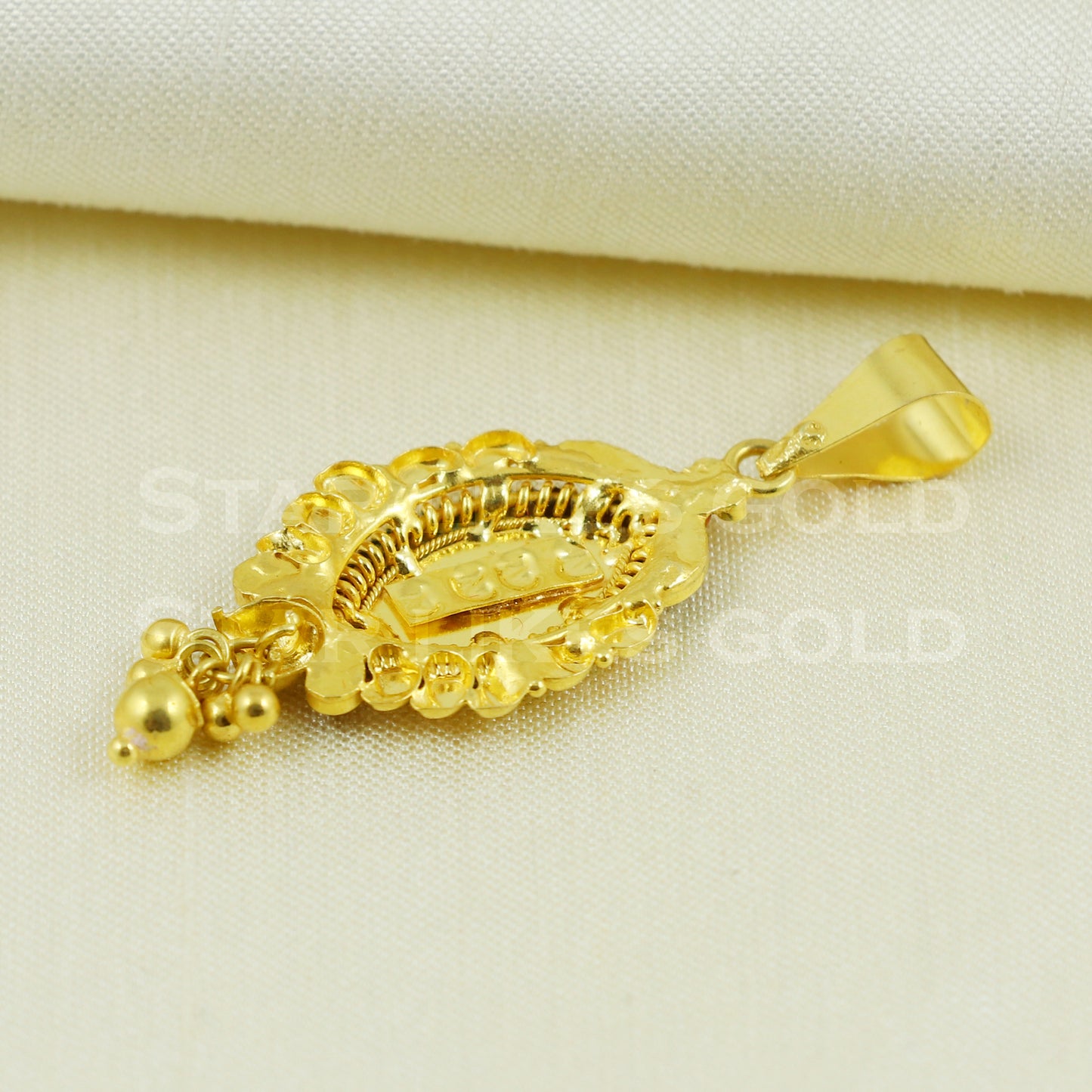 beautiful 18k Yellow Gold Handmade Pendant Jewelry B1086