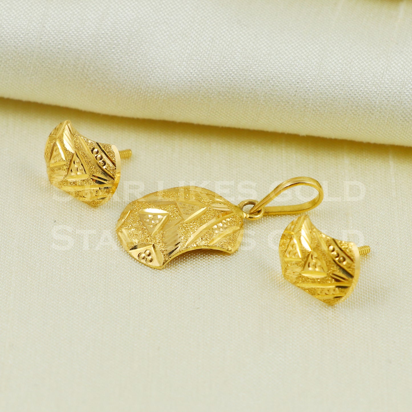 18k Yellow Gold Earrings Pendant Set Handmade Jewelry B1096