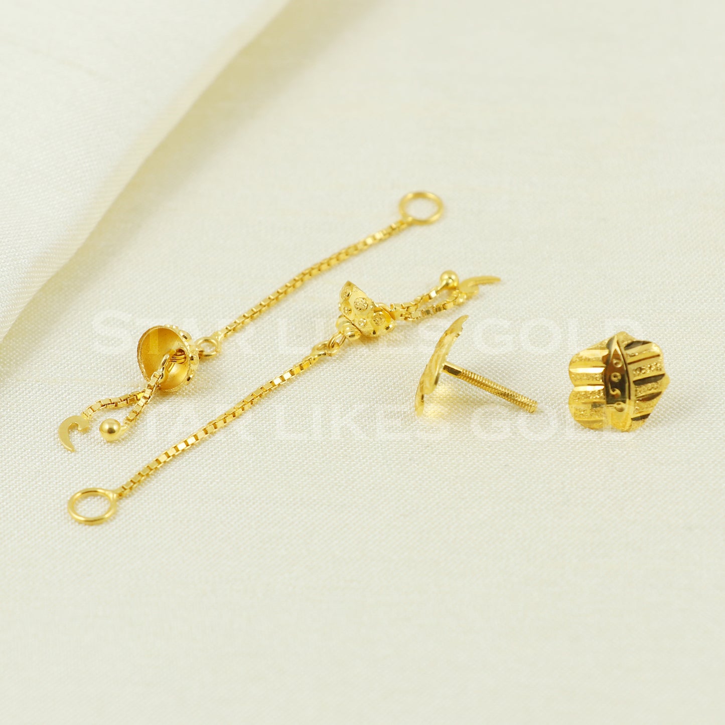 18 karat 18k gold chain dangle earrings indian jewelry B1151