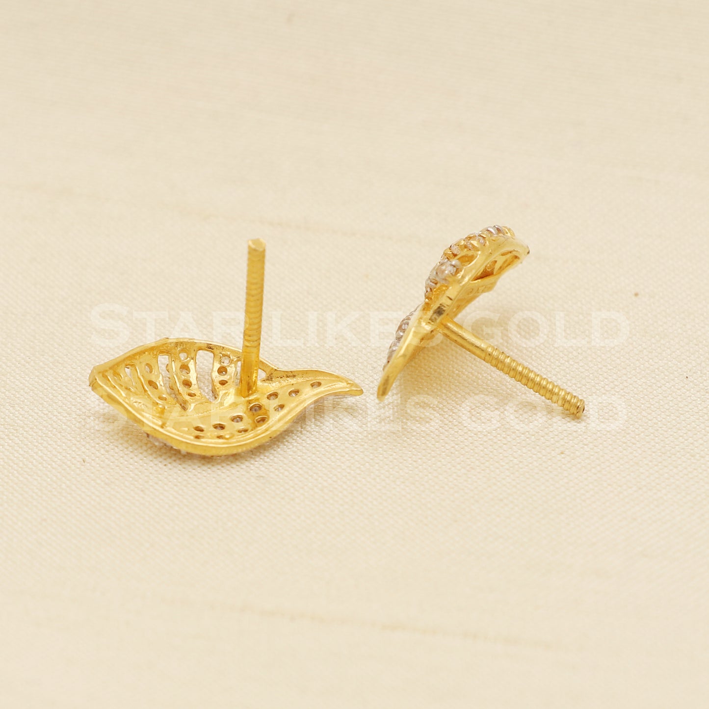 22 karat 22k gold stud earrings jewelry, B1224
