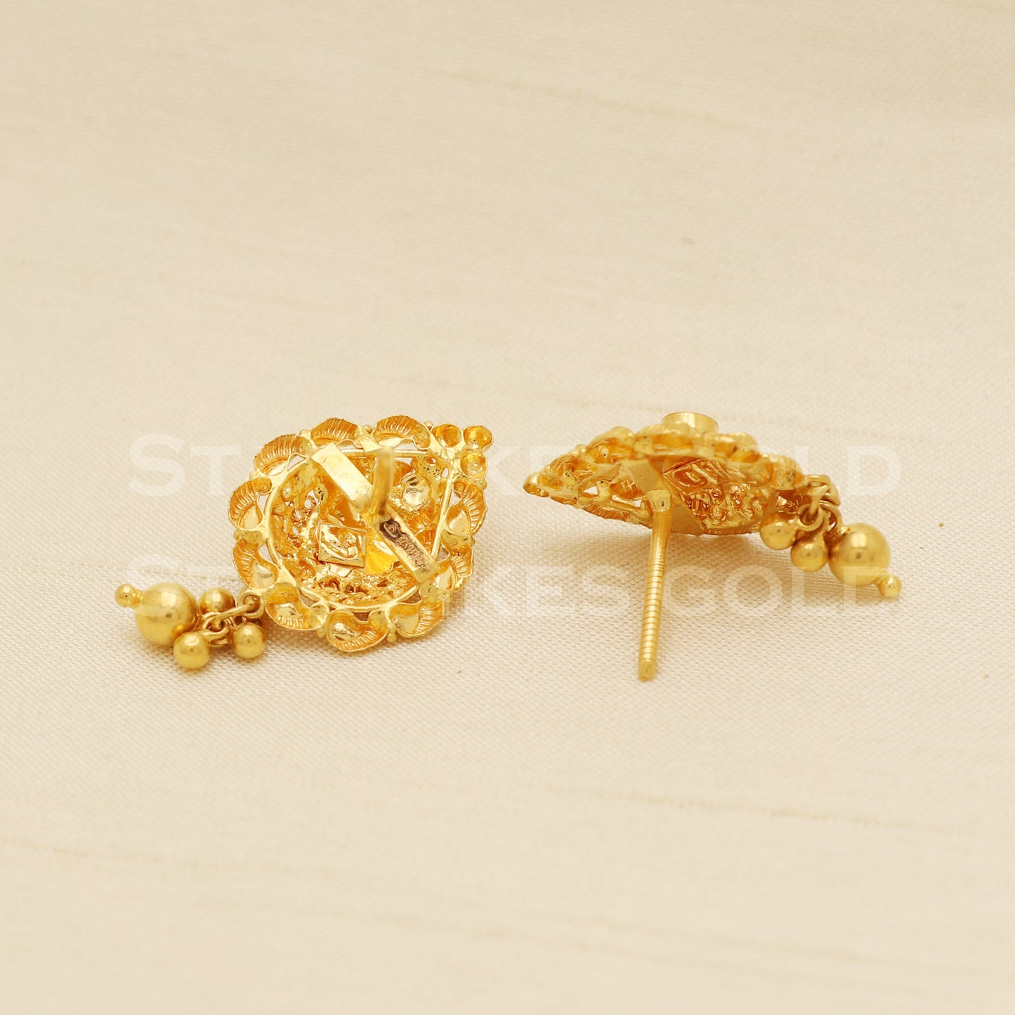 22 karat 22k gold stud earrings jewelry, B1228