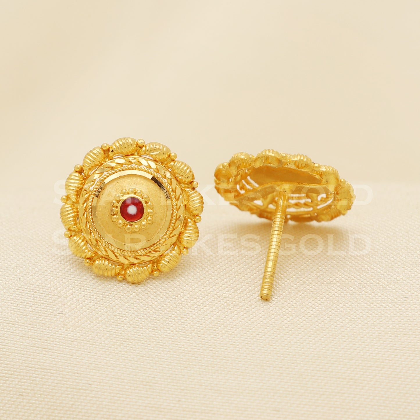 22 karat 22k gold stud earrings jewelry, B1231