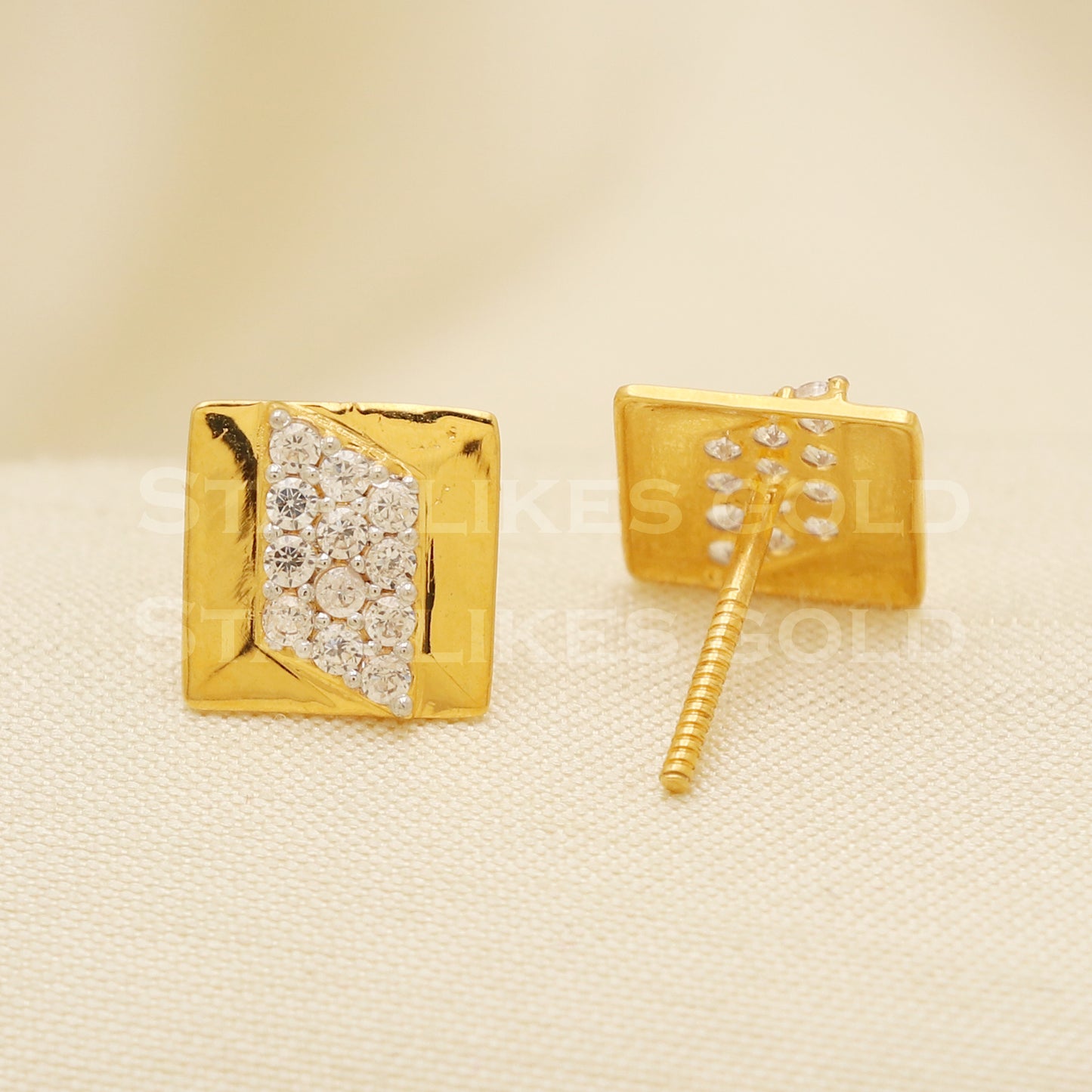 18 karat 18k gold stud earrings jewelry, B1250