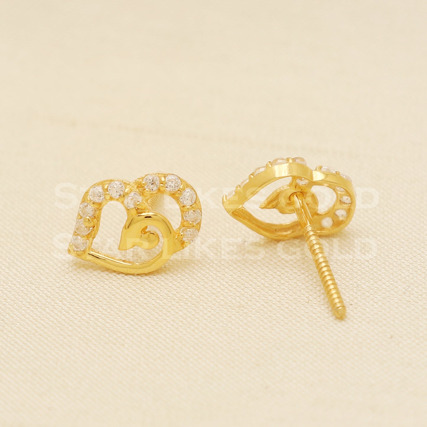 18 karat 18k gold stud earrings jewelry, B1255