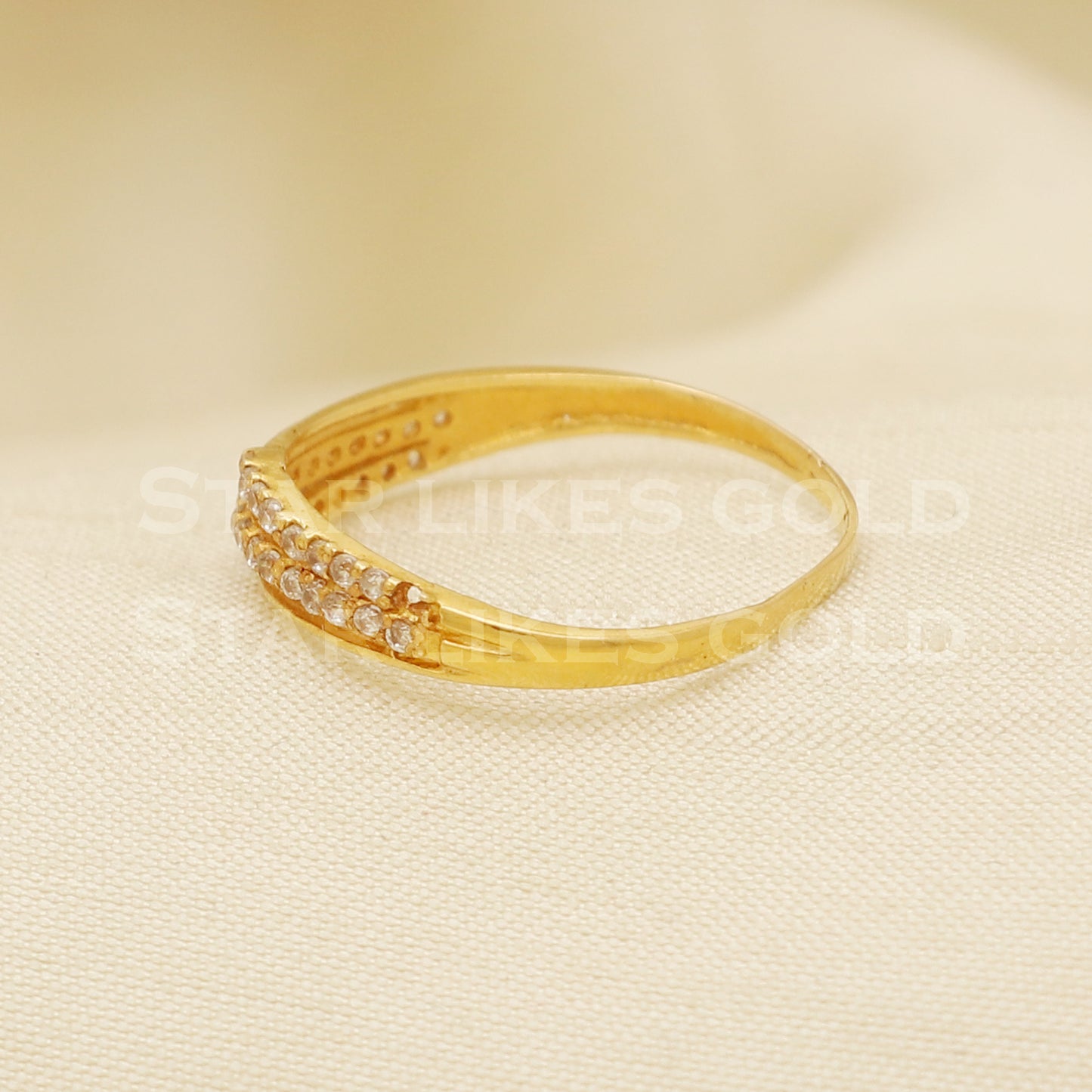 18 karat 18k gold Handmade Ring jewelry, B1275