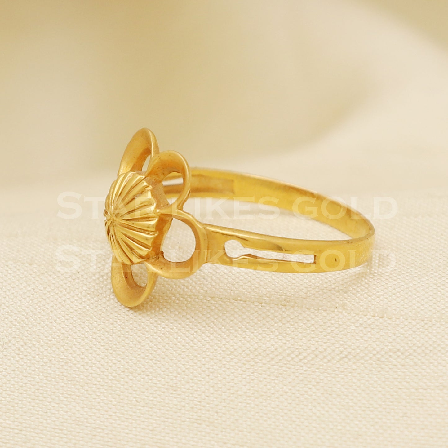 18 karat 18k gold Handmade Ring jewelry, B1279