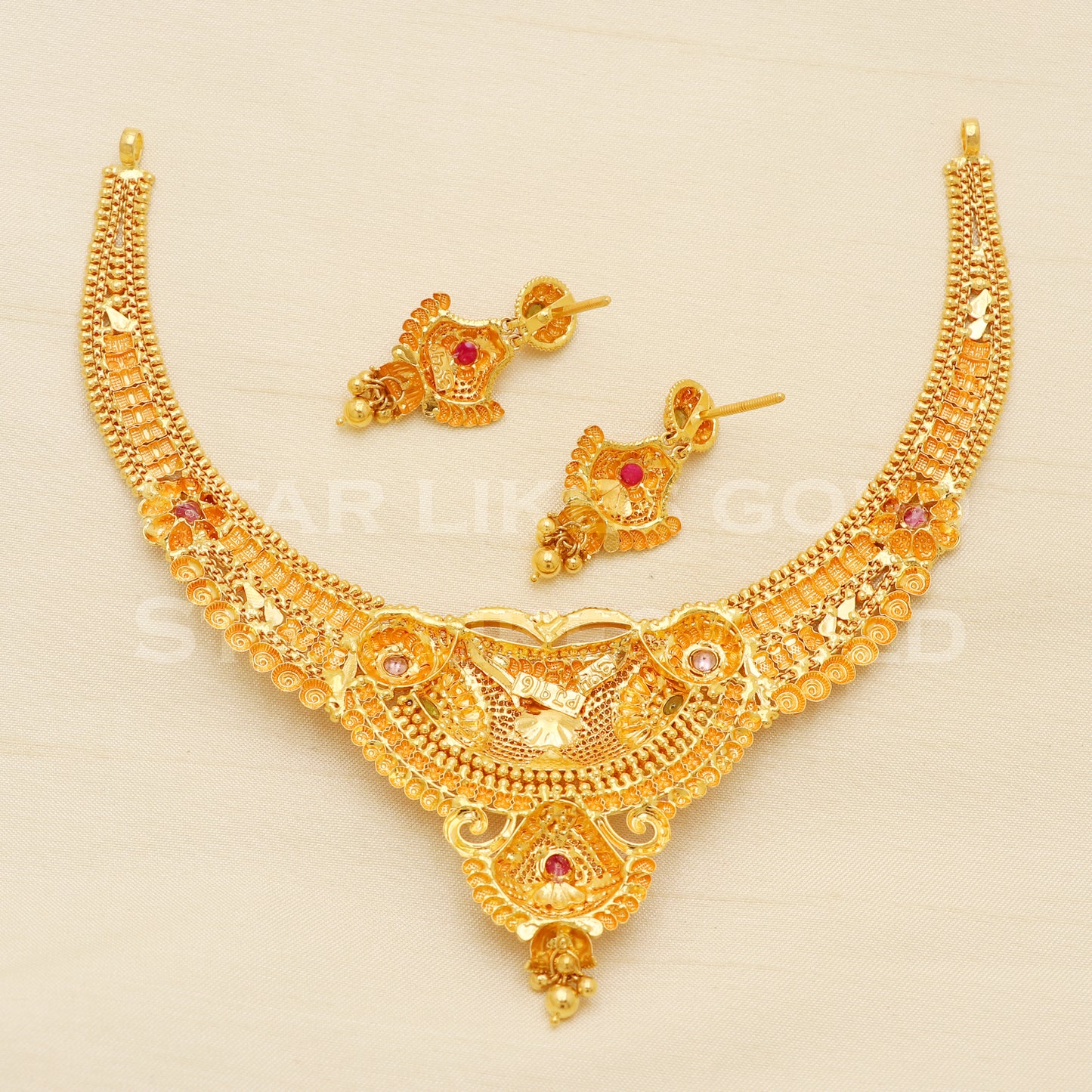 Fine 22KT916, 22 Karat GOLD NECKLACE set Jewelry, Indian jewelry B1300