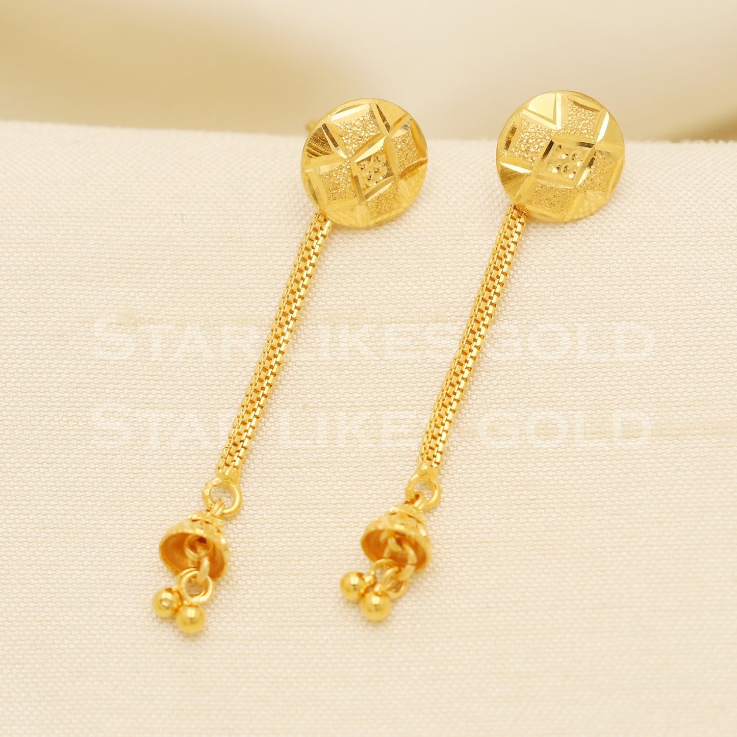 18 karat 18k gold dangle stud earrings jewelry, B1342