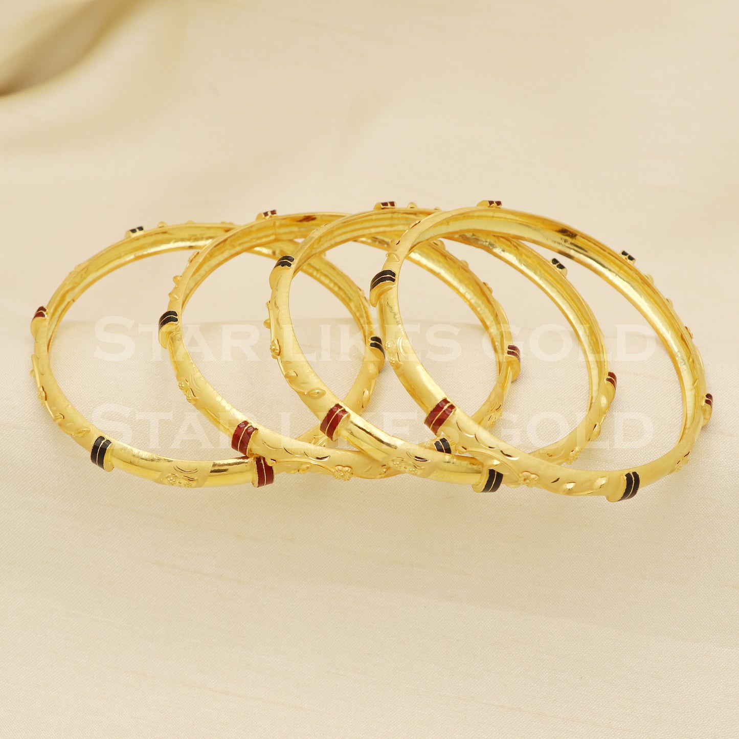 18 karat 18k gold Handmade Bangle Bracelet jewelry, B1364
