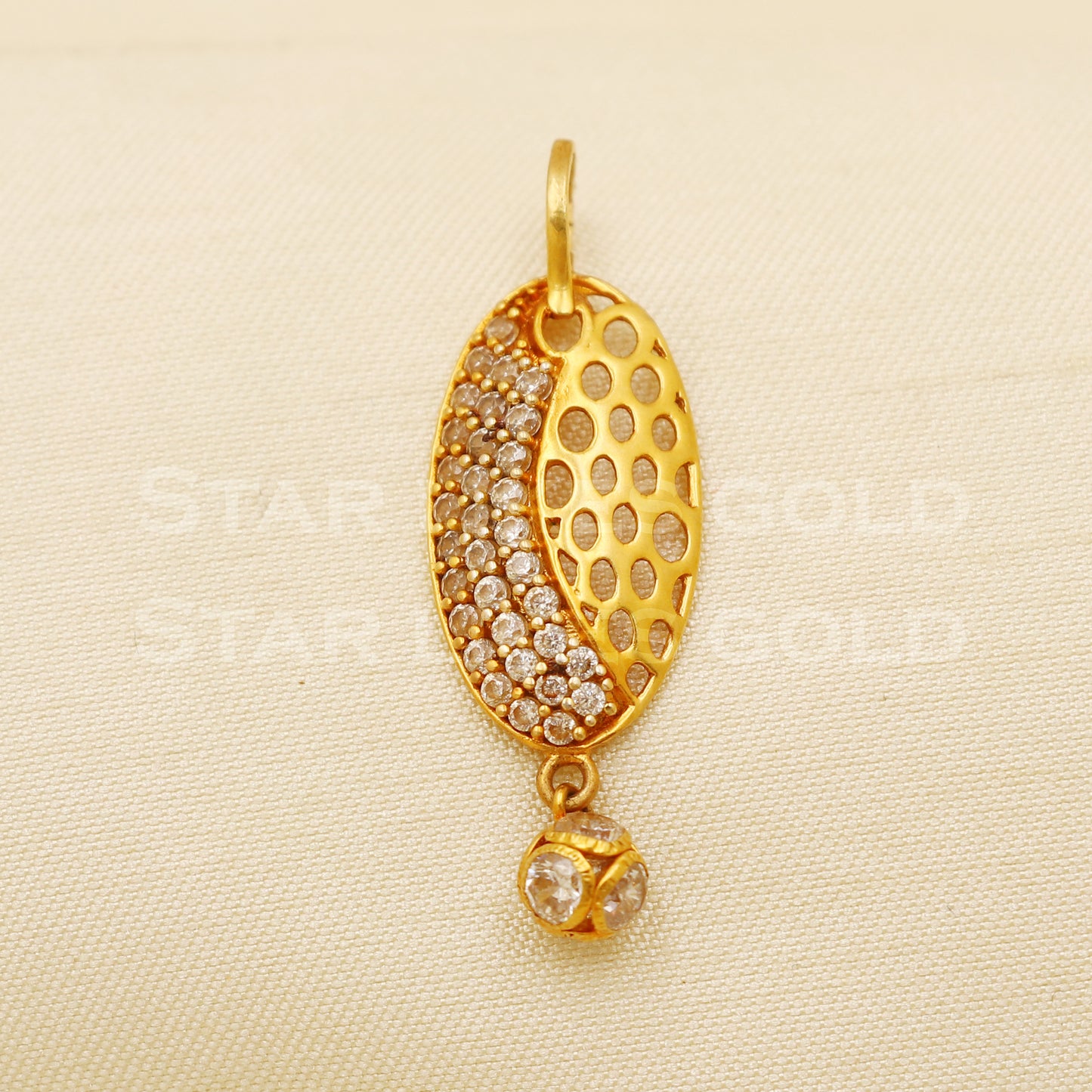Beautiful 18k Yellow Gold Handmade Zircon Pendant 18k Jewelry, B1472
