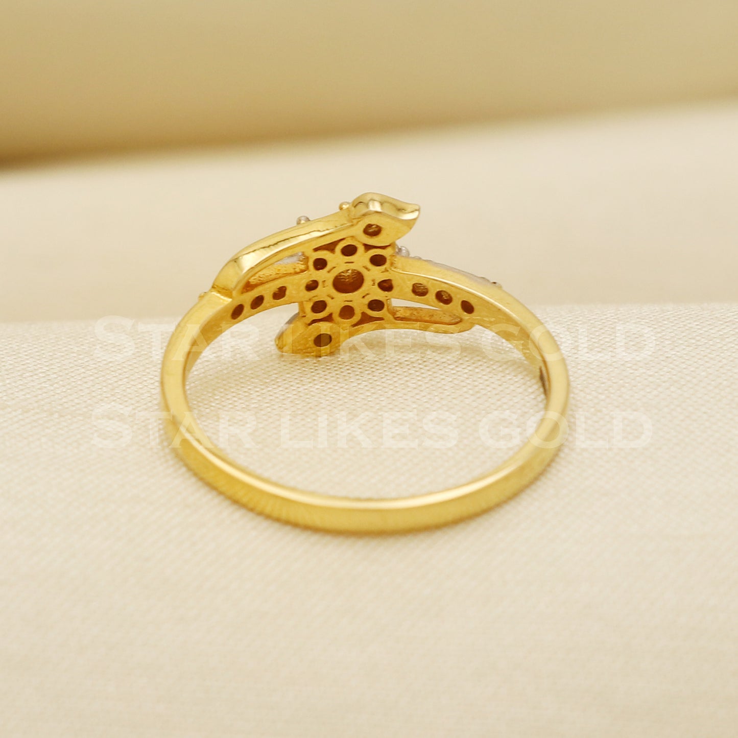 Handmade Natural Diamond Ring from India,18K gold Wt 2.65g, Diamond 0.27cts, Ring Size US All, 9mm, PR1001