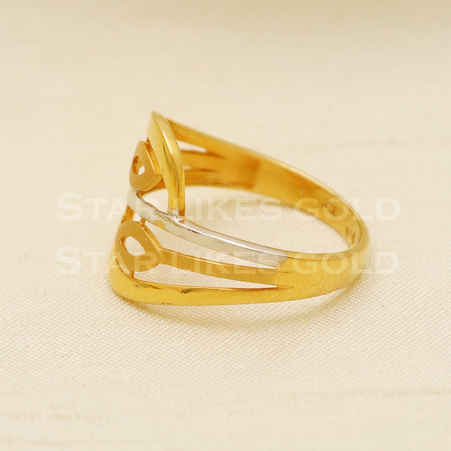 Stunning 22 karat 22k Gold Ring Jewelry, PR1095
