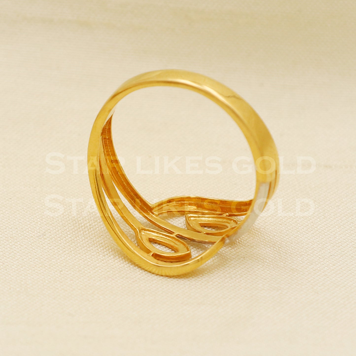 Stunning 22 karat 22k Gold Ring Jewelry, PR1095