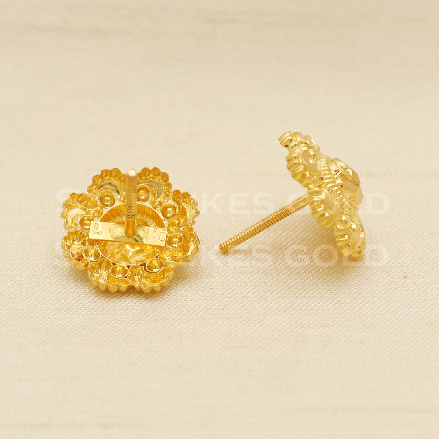 Stunning 22k 22 karat gold stud earrings jewelry, PR1137