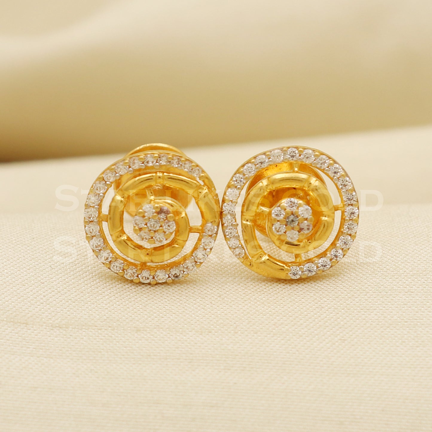 Stunning 22k 22 karat gold stud earrings jewelry, PR1140