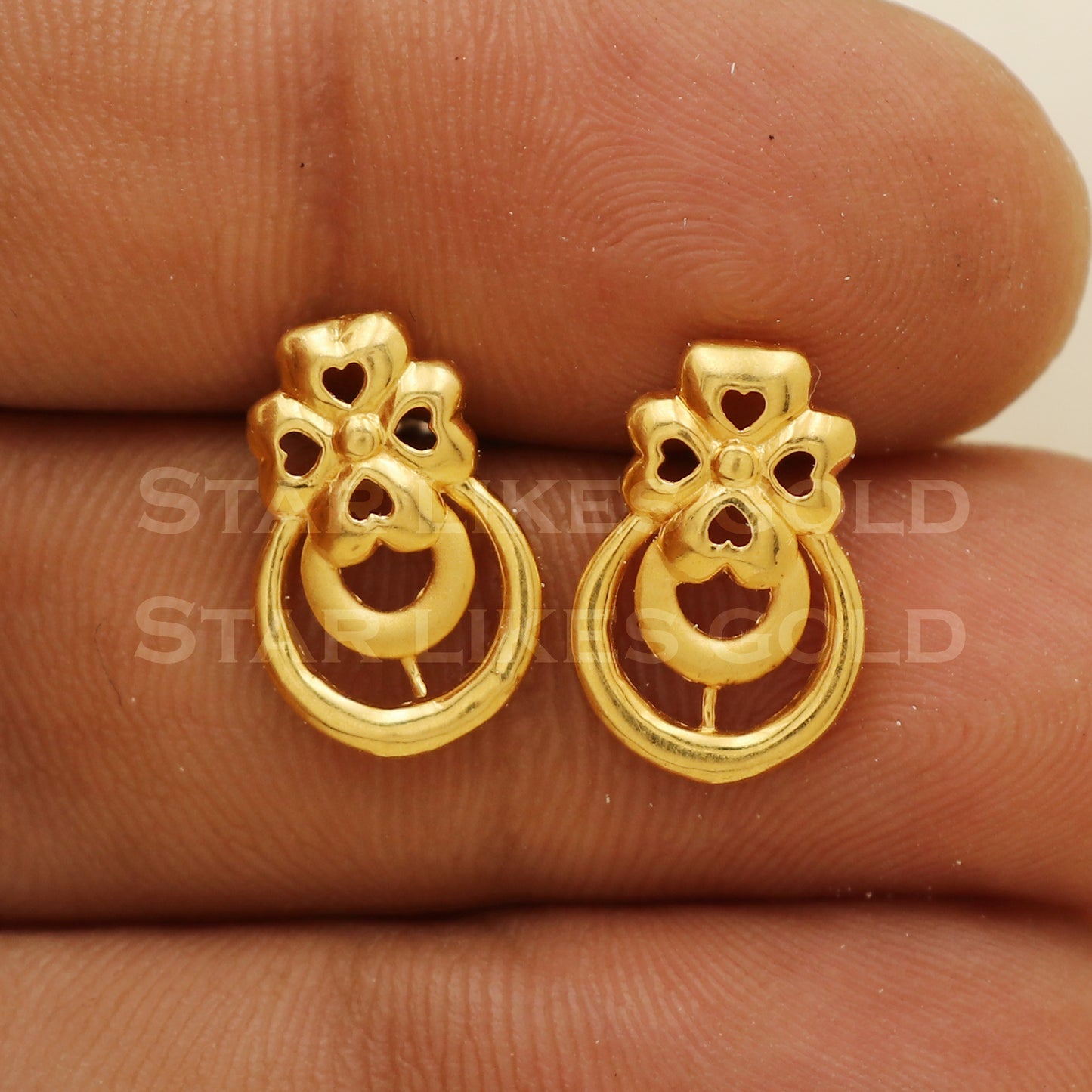 Stunning 22k 22 karat gold stud earrings jewelry, PR1145