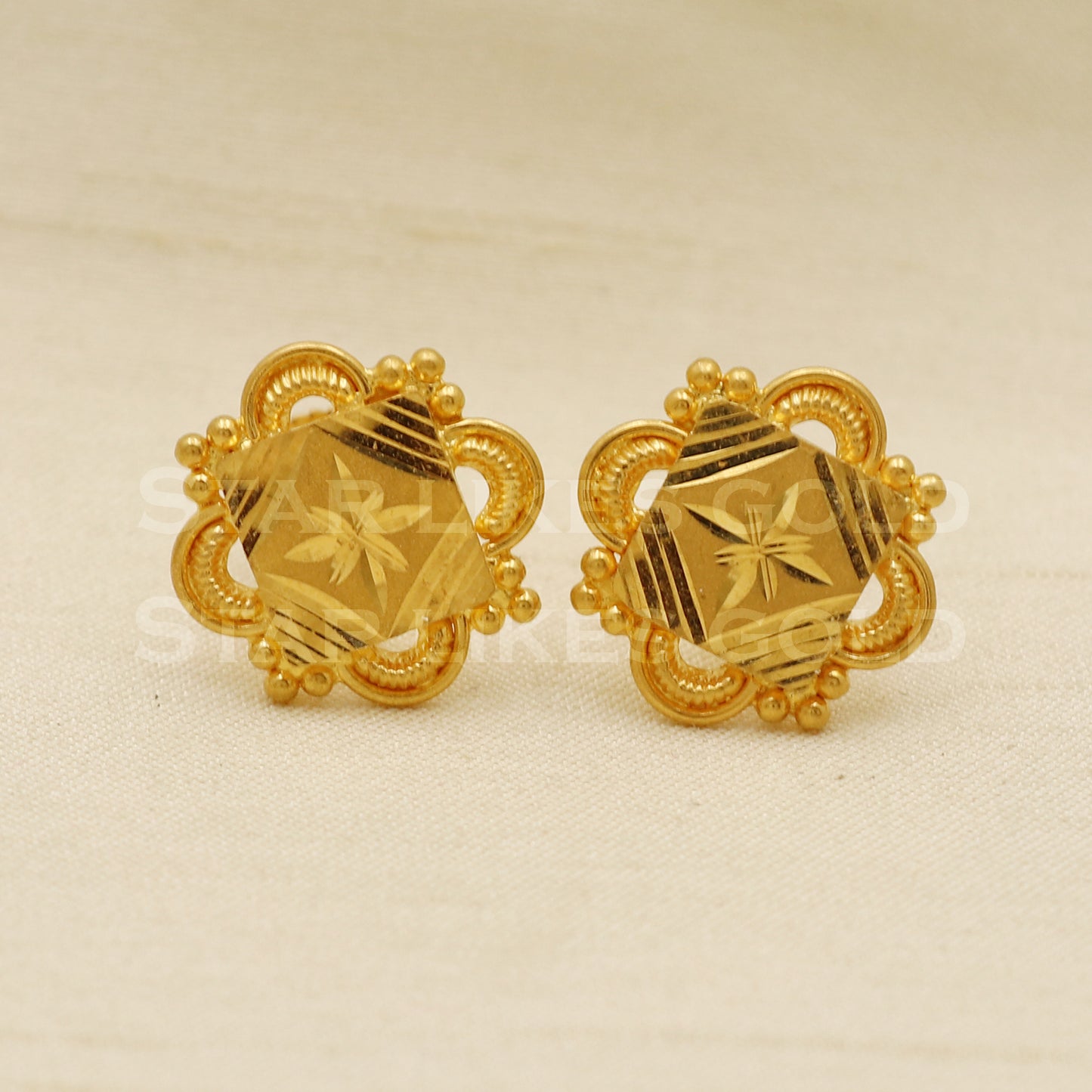 Stunning 22k 22 karat gold stud earrings jewelry, PR1146