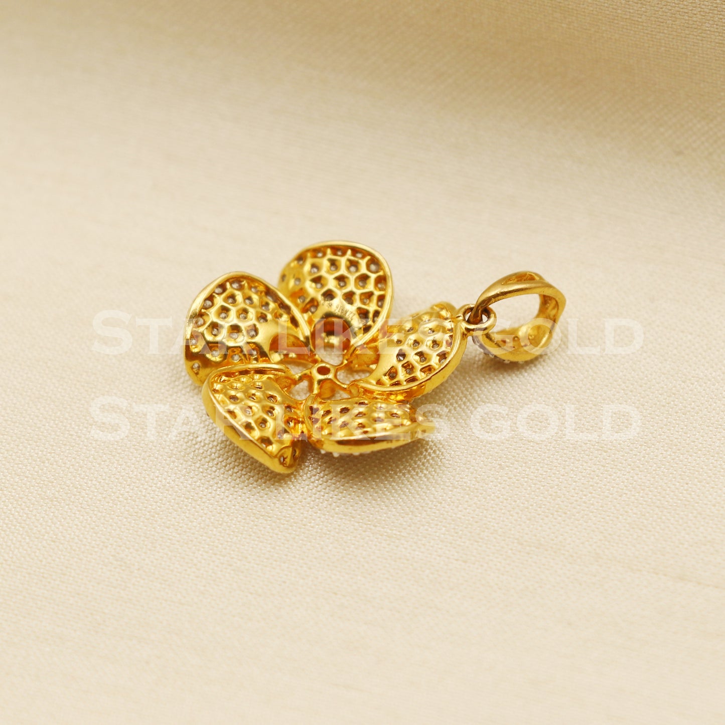 Flower Zircon 22k Yellow Gold Handmade Pendant Jewelry, PR1173
