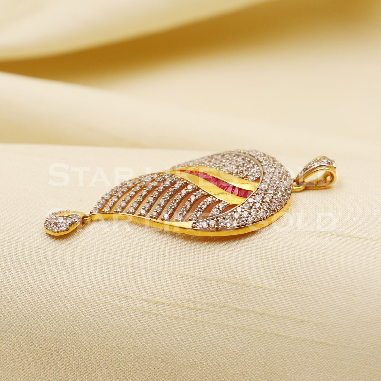 Zircon 22k Yellow Gold Handmade Pendant Jewelry, PR1178