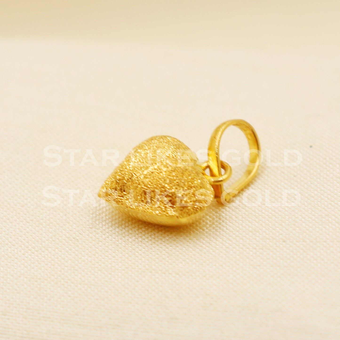 Heart 22k Yellow Gold Handmade Pendant Jewelry, PR1185