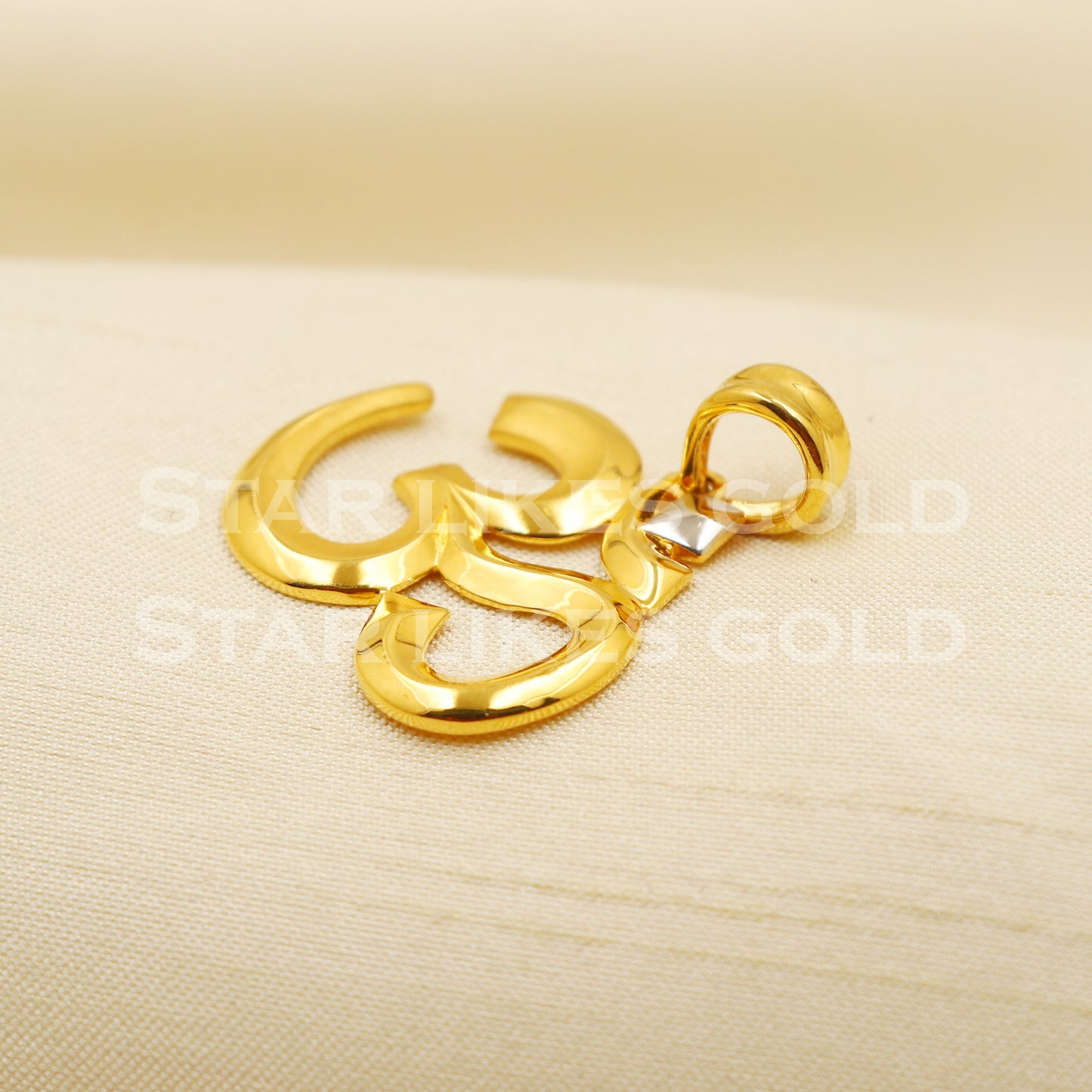OM 22k Yellow Gold Handmade Pendant Jewelry, PR1195
