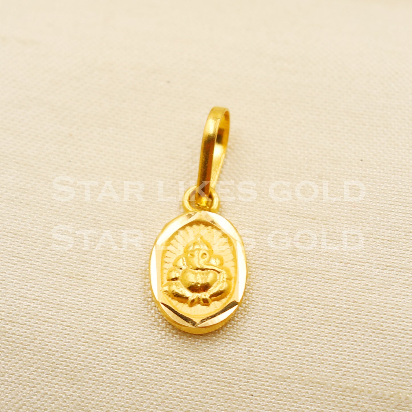 Ganehsji 22k Yellow Gold Handmade Charms Pendant light weight Jewelry, PR1209