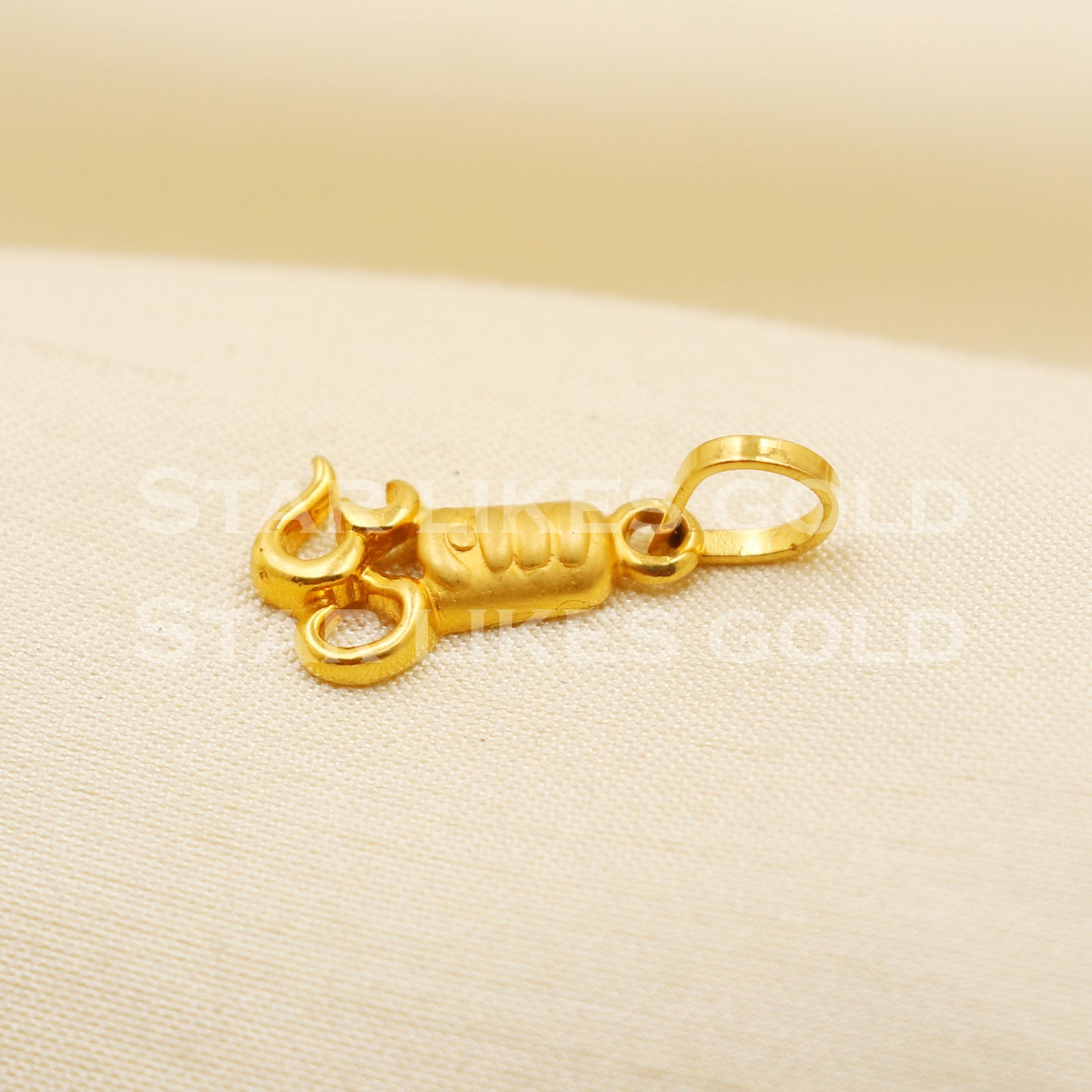 OM 22k Yellow Gold Handmade Charms Pendant light weight Jewelry, PR1212