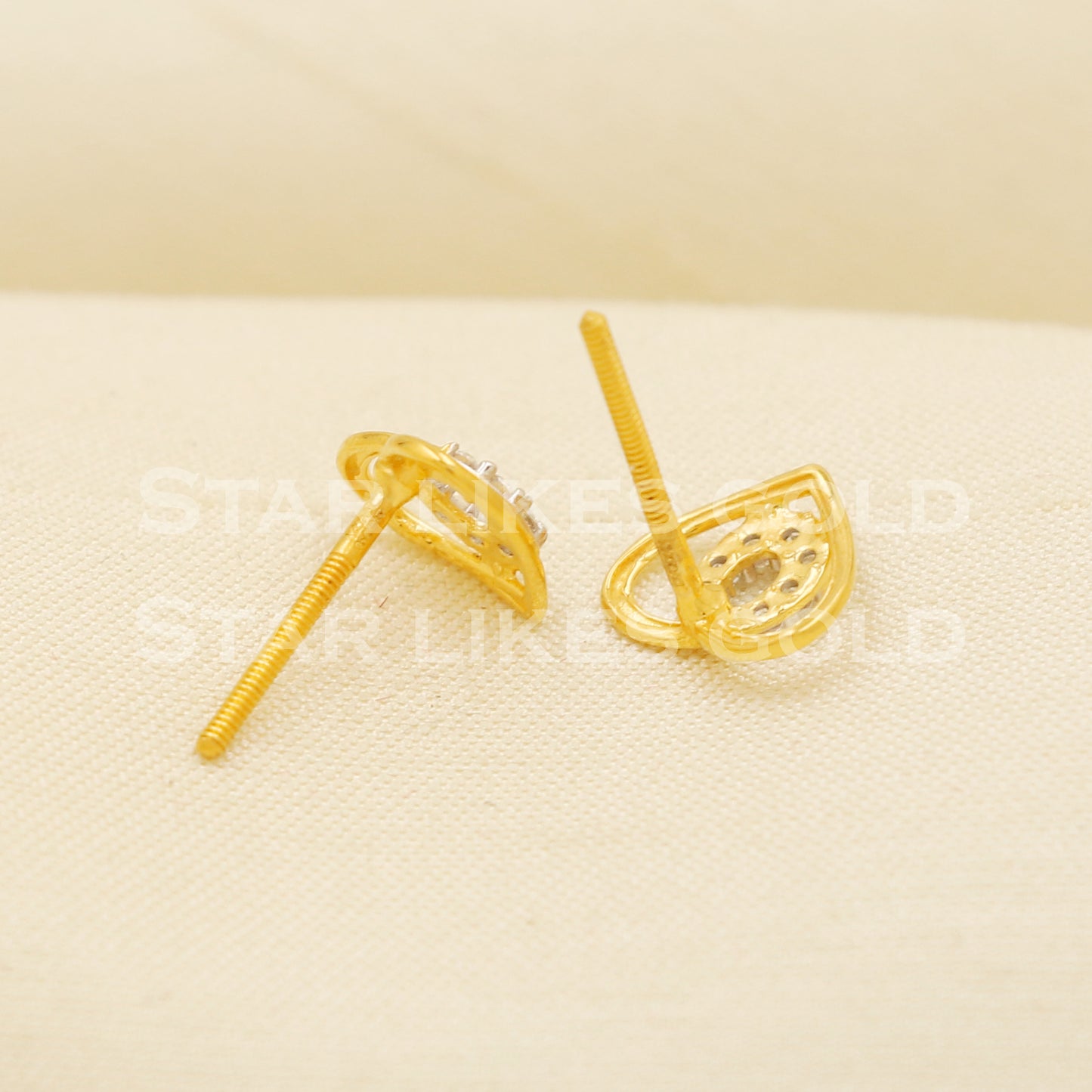 Heart 18k 18 karat gold stud handmade earrings, PR1286