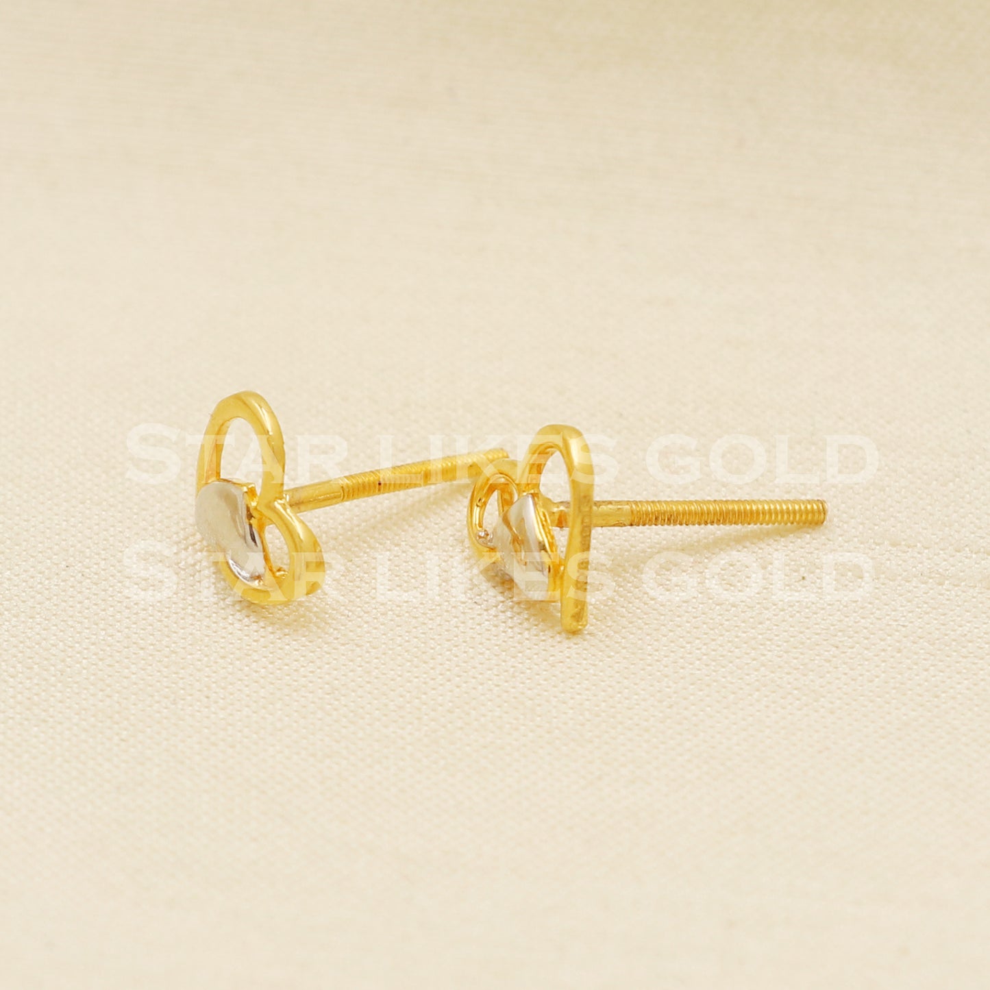 Stunning 22k 22 karat gold studs earrings, PR1301