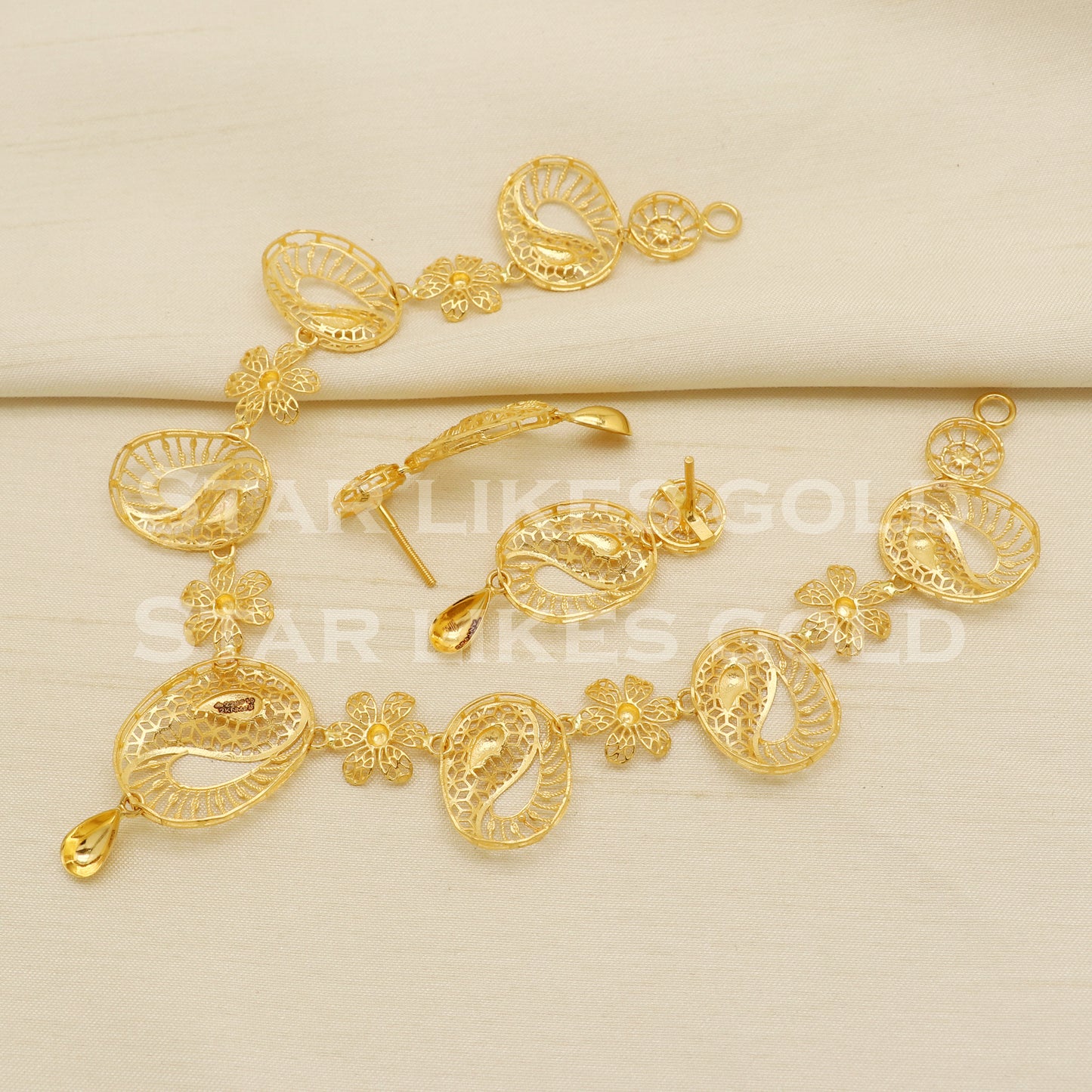 22KT 22 Karat GOLD NECKLACE Filigree Jewelry, Indian jewelry, Perfect Gift for Loved Ones, PR1424
