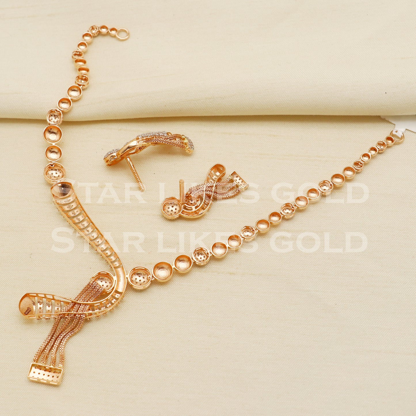 White Stones 18KT 18 Karat Rose GOLD NECKLACE Zircons Jewelry, Indian jewelry, Perfect Gift for Loved Ones, PR1434