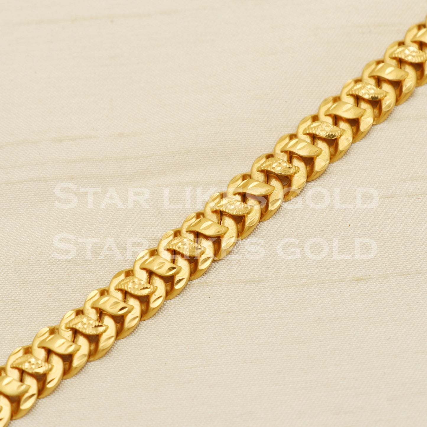 Handmade Indian 22 karat 22k gold Mens bracelet jewelry, PR1451
