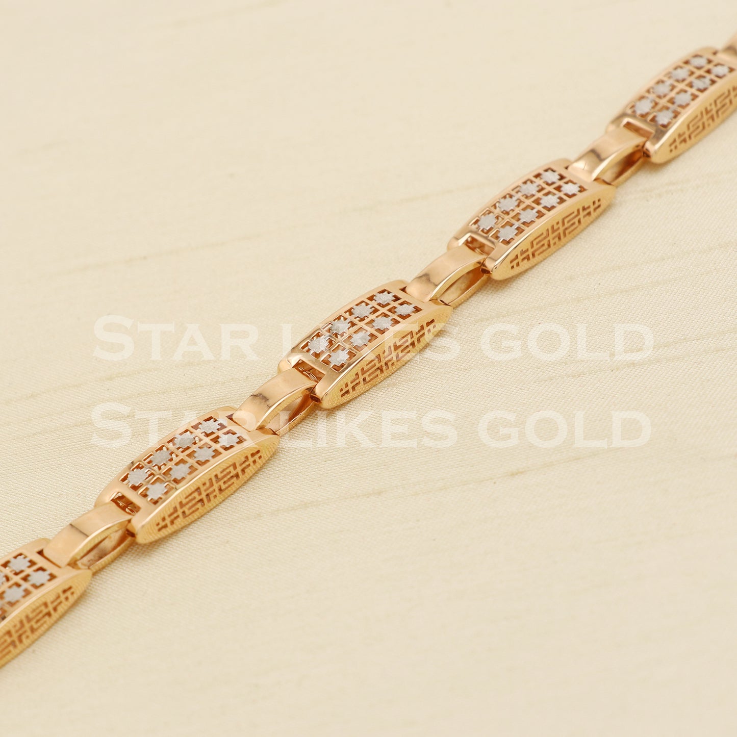 Hallmarked 18 karat 18k gold bracelet Indian Handmade jewelry, PR1457