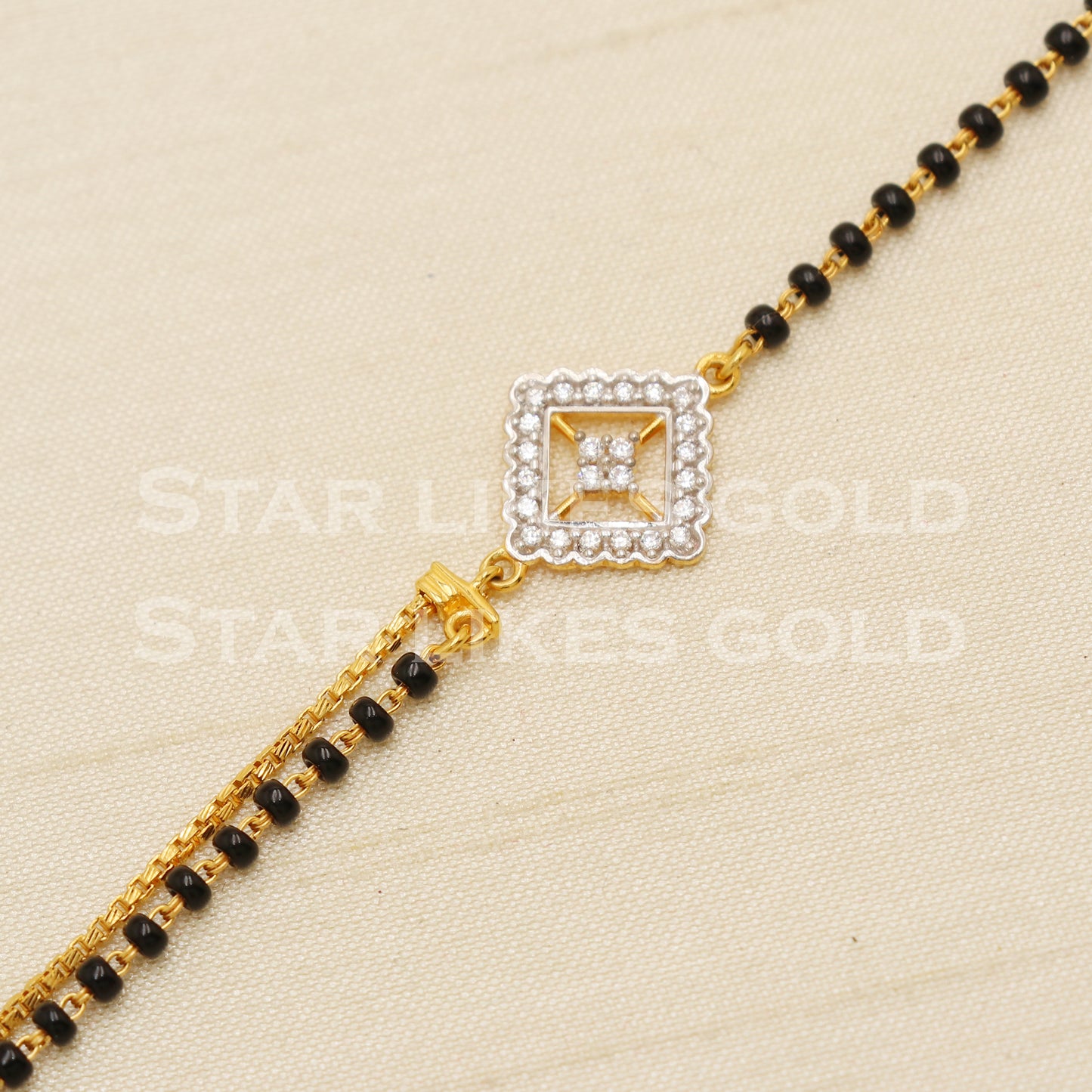 18 karat 18k gold Zircons Black Onyx Women Bracelet jewelry, PR1530