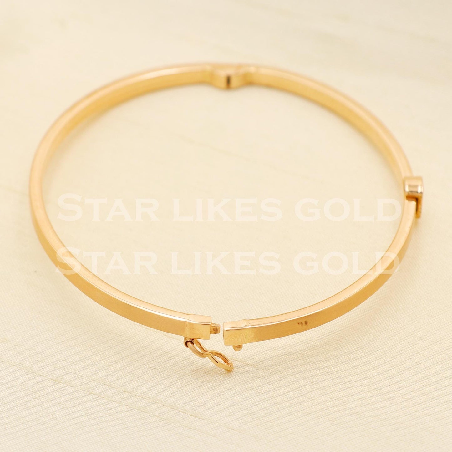 18 karat 18k gold bangle bracelet jewelry, PR1396