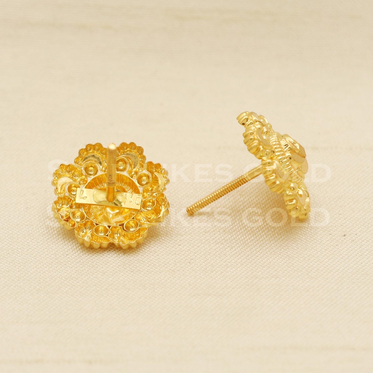 Stunning 22k 22 karat gold stud earrings jewelry, PR1137