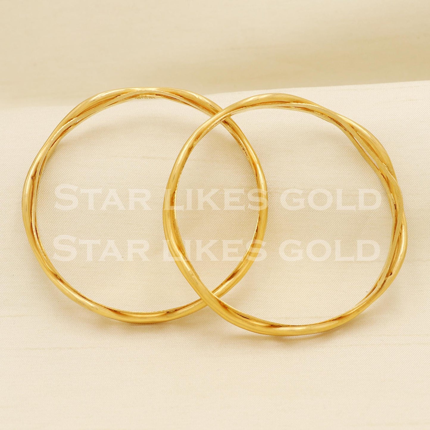 Hallmark 22K Gold Bangles Set of 2 | 22 Carat Karat Modern Wave Design Chudi, PR1491
